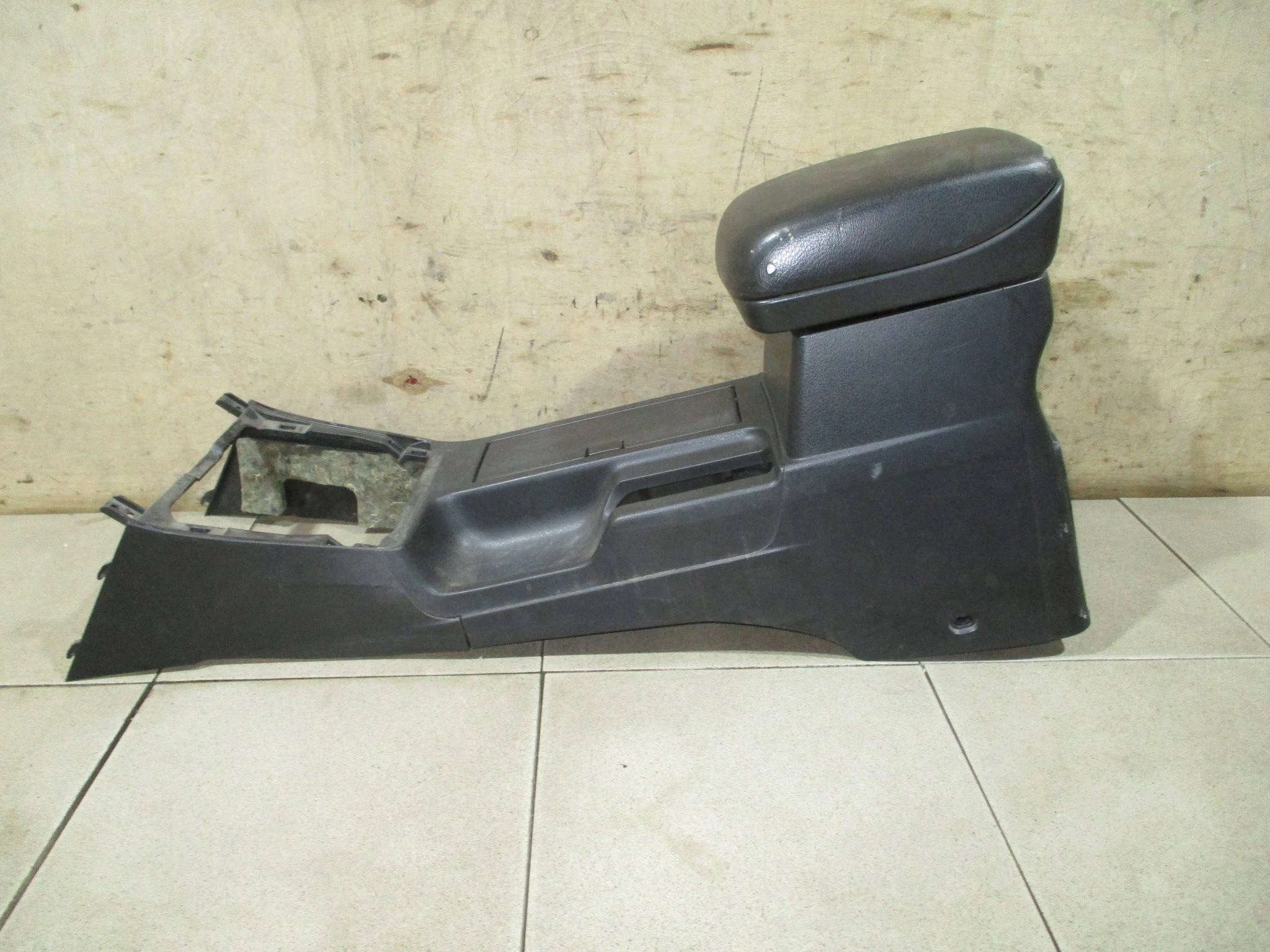консоль Suzuki Grand Vitara III 2005-2015