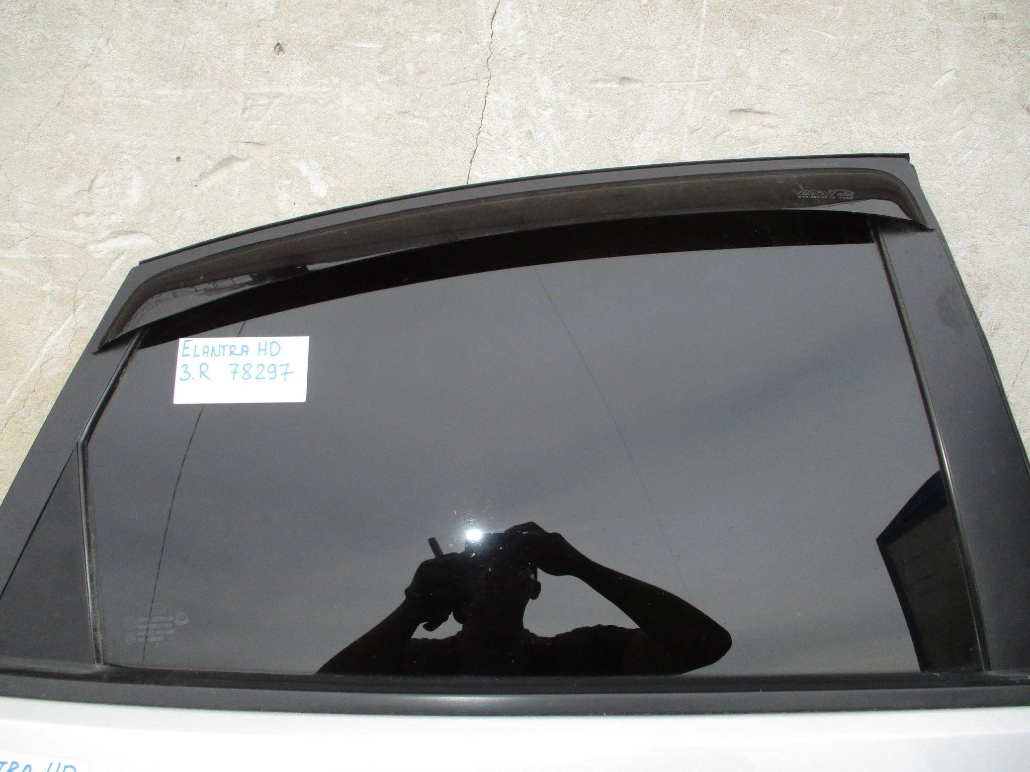 Стекло двери задней правой Hyundai Elantra (HD) 2006-2010
