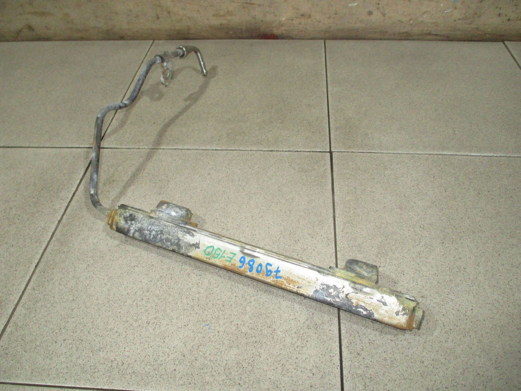 рейка топливная (рампа) Toyota Corolla (E120) 2000-2007