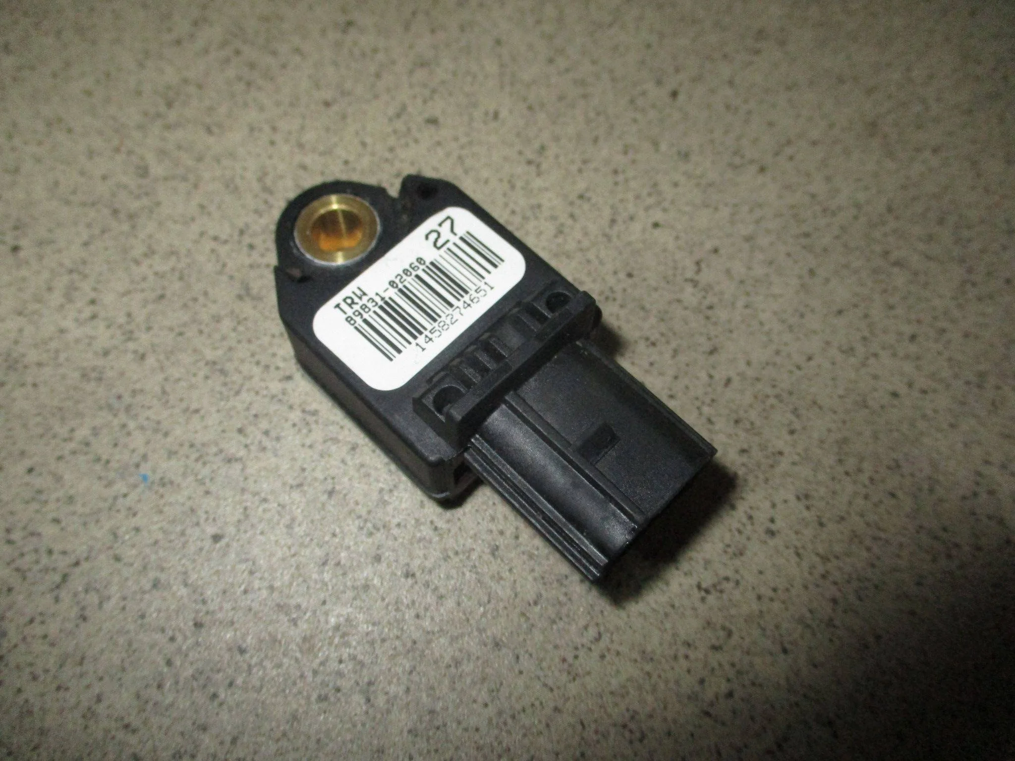 датчик air bag Toyota Corolla (E150) 2006-2013