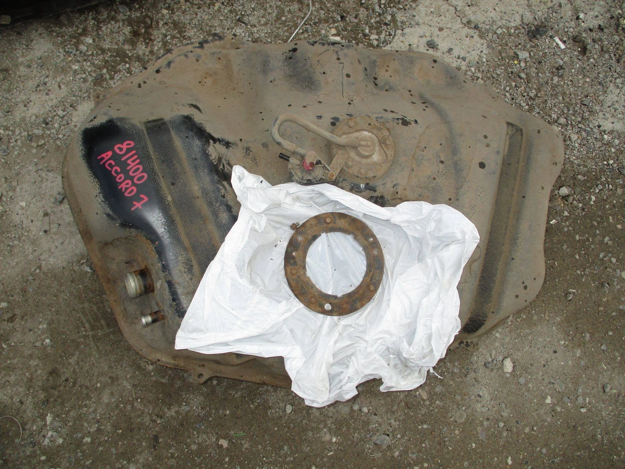 бак топливный Honda Accord VII 2002-2007