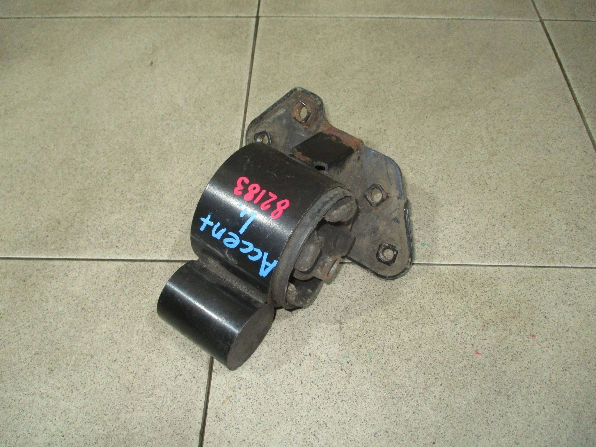 Опора КПП левая Hyundai Accent (LC) (ТАГАЗ) 2000-2012