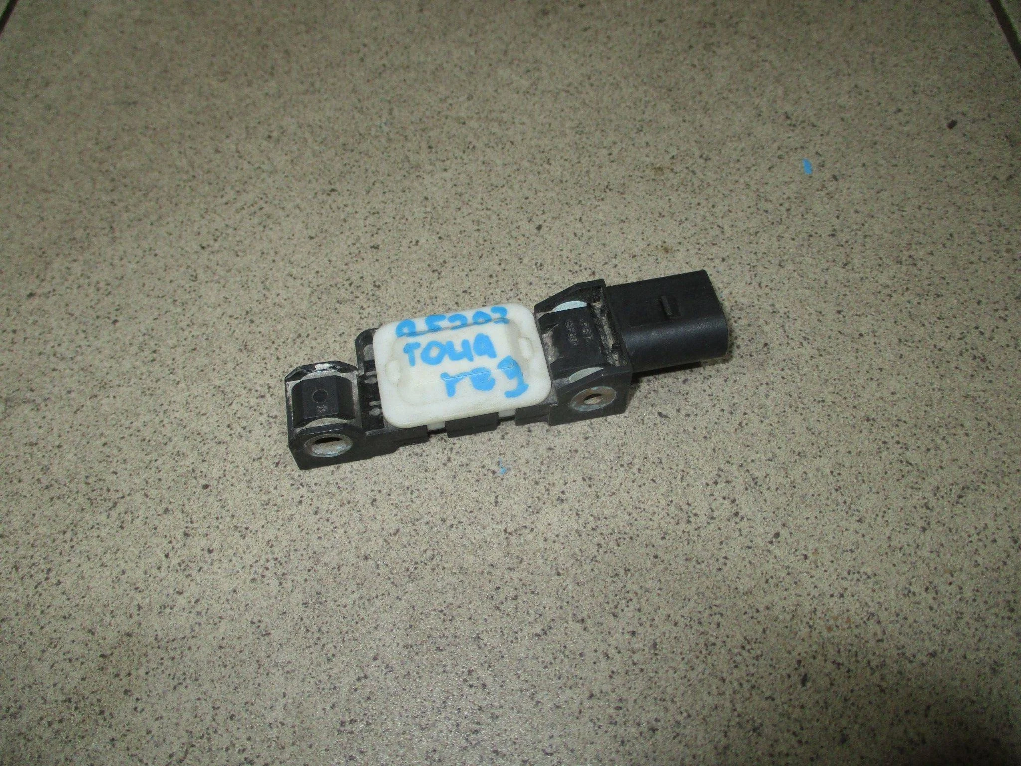 Датчик AIR BAG VW Touareg I (7L) 2002-2010