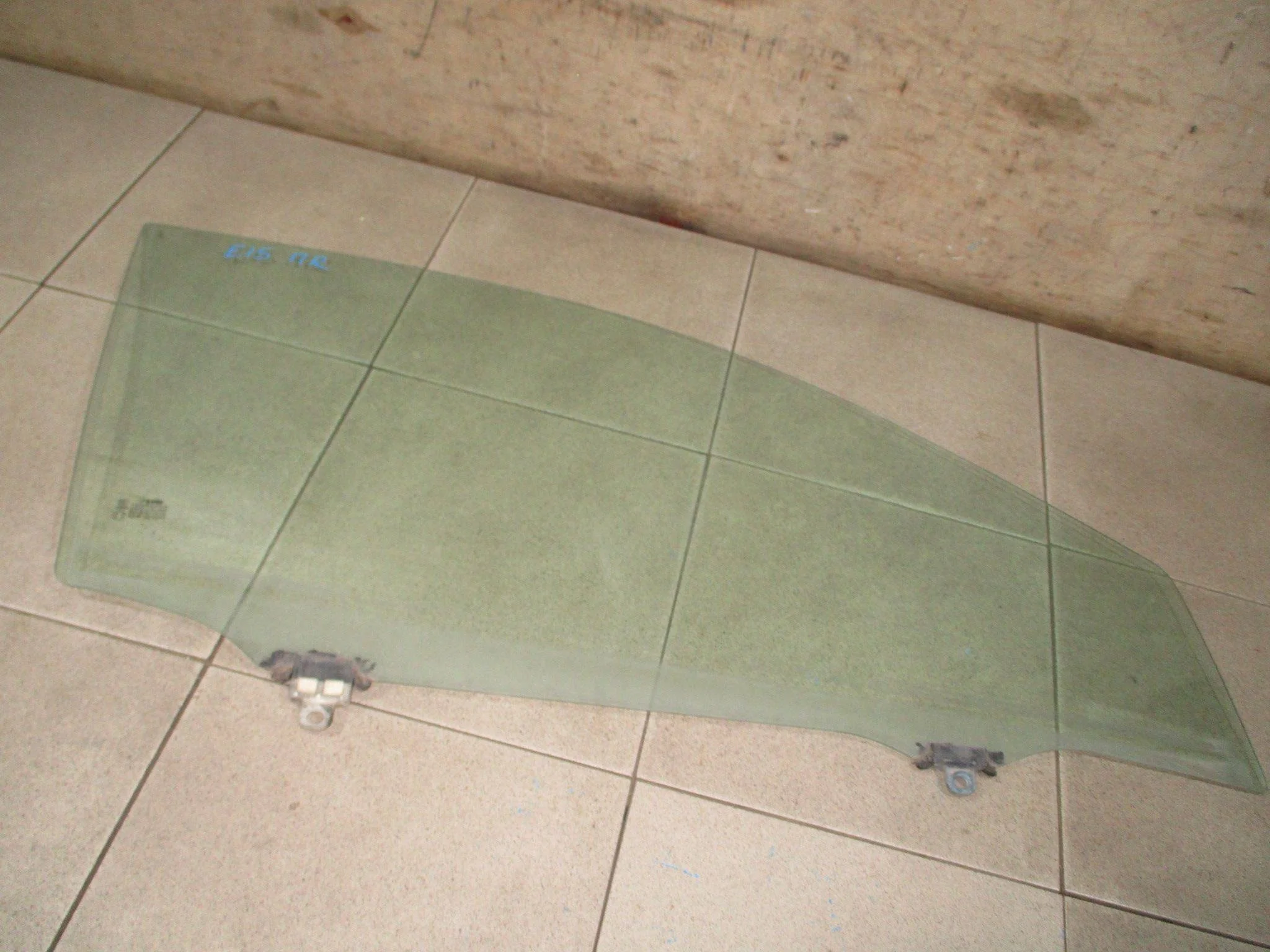 стекло двери Toyota Corolla (E150) 2006-2013