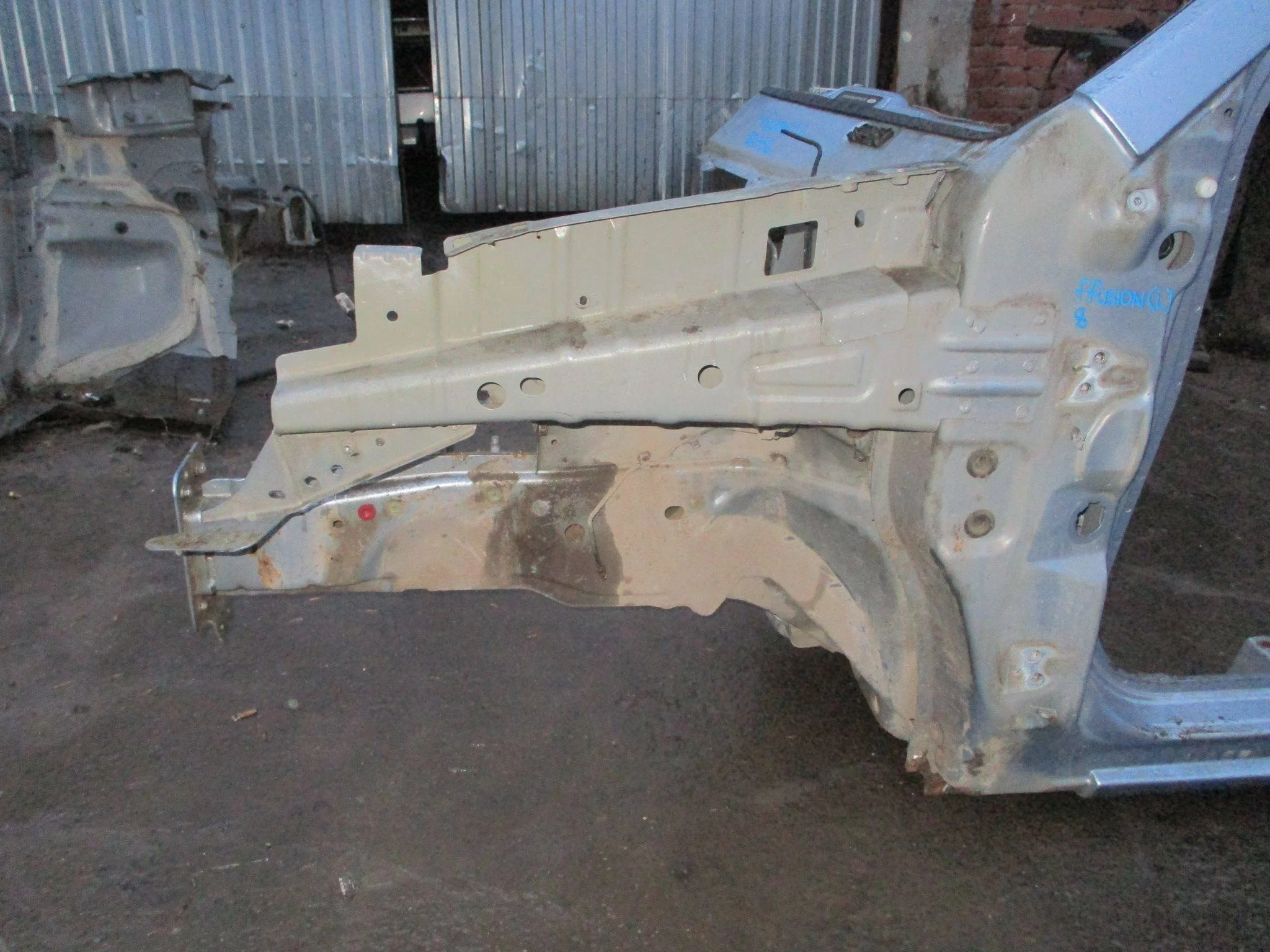 лонжерон Ford Fusion 2002-2012