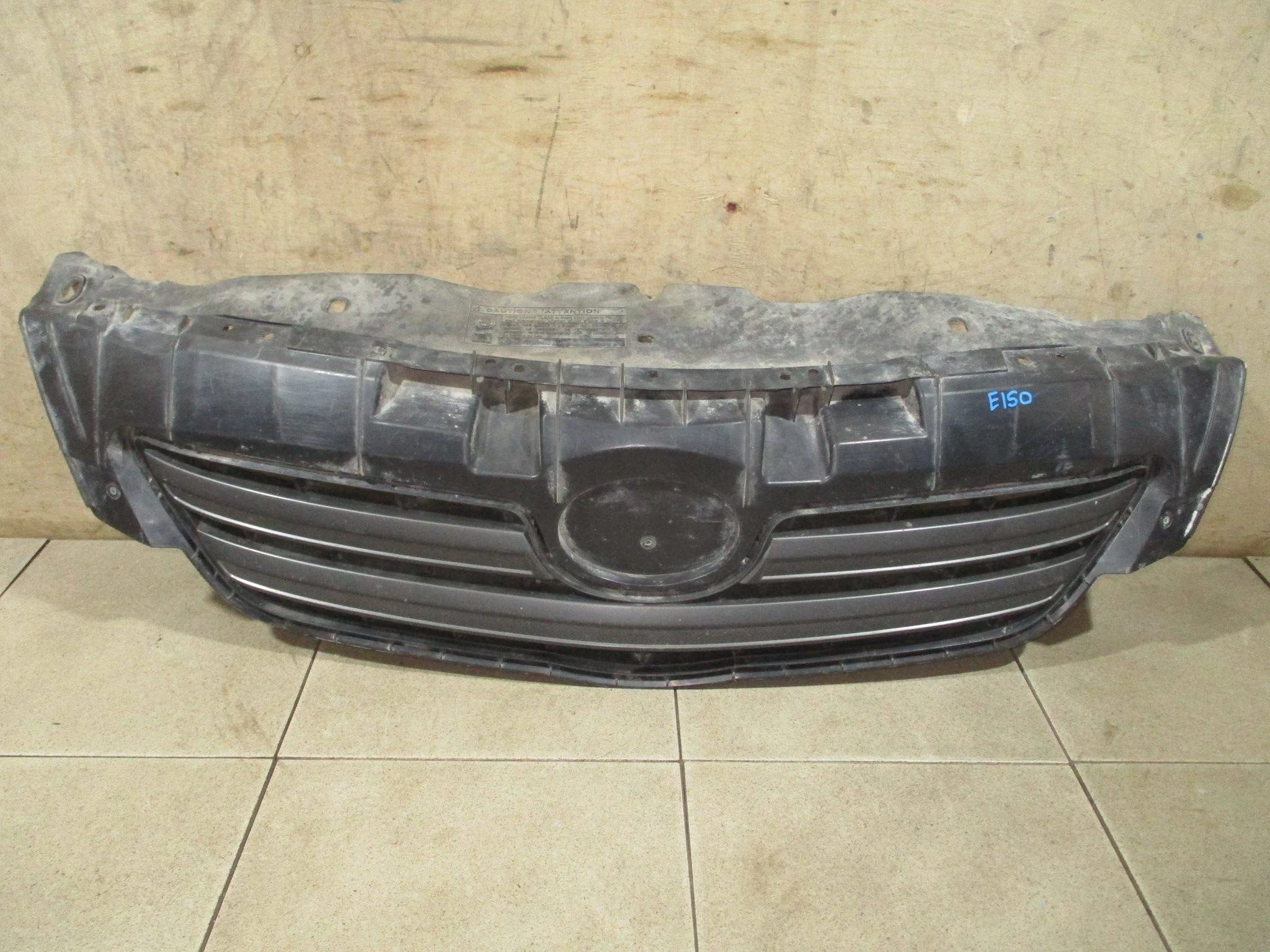 решетка радиатора Toyota Corolla (E150) 2006-2013