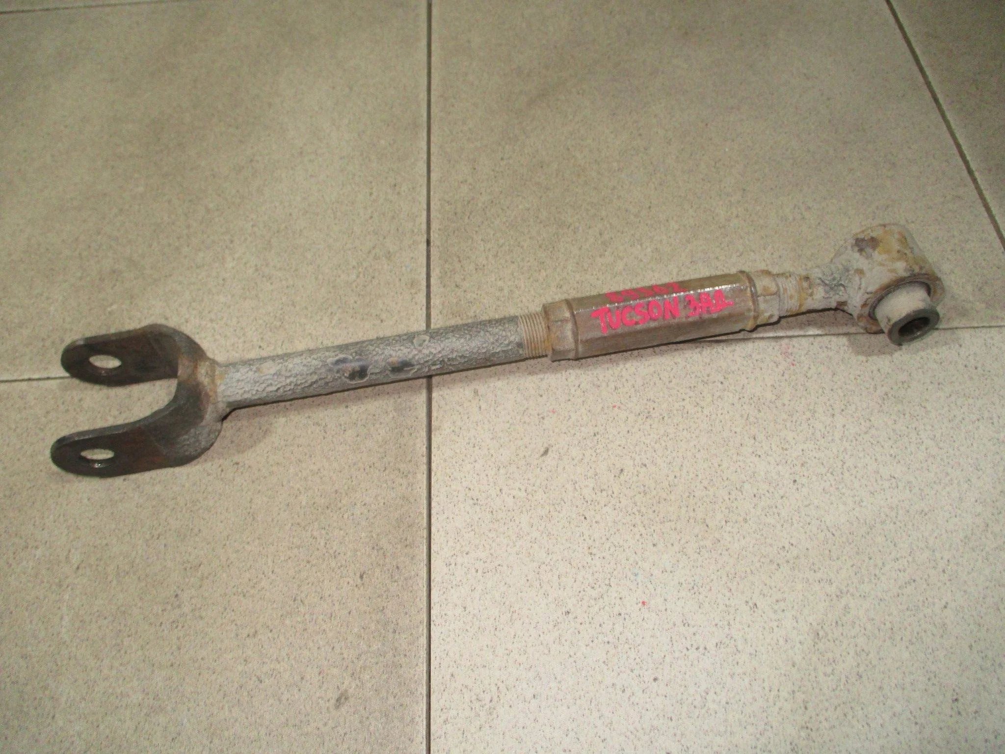 Тяга задняя продольная Hyundai Tucson (JM) 2004-2009