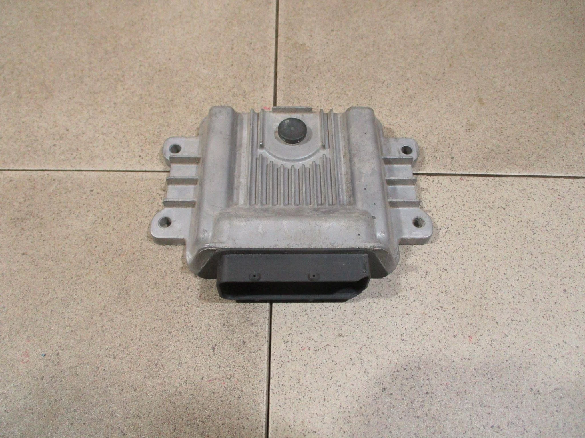блок управления акпп VW Polo Sedan 2010-2020