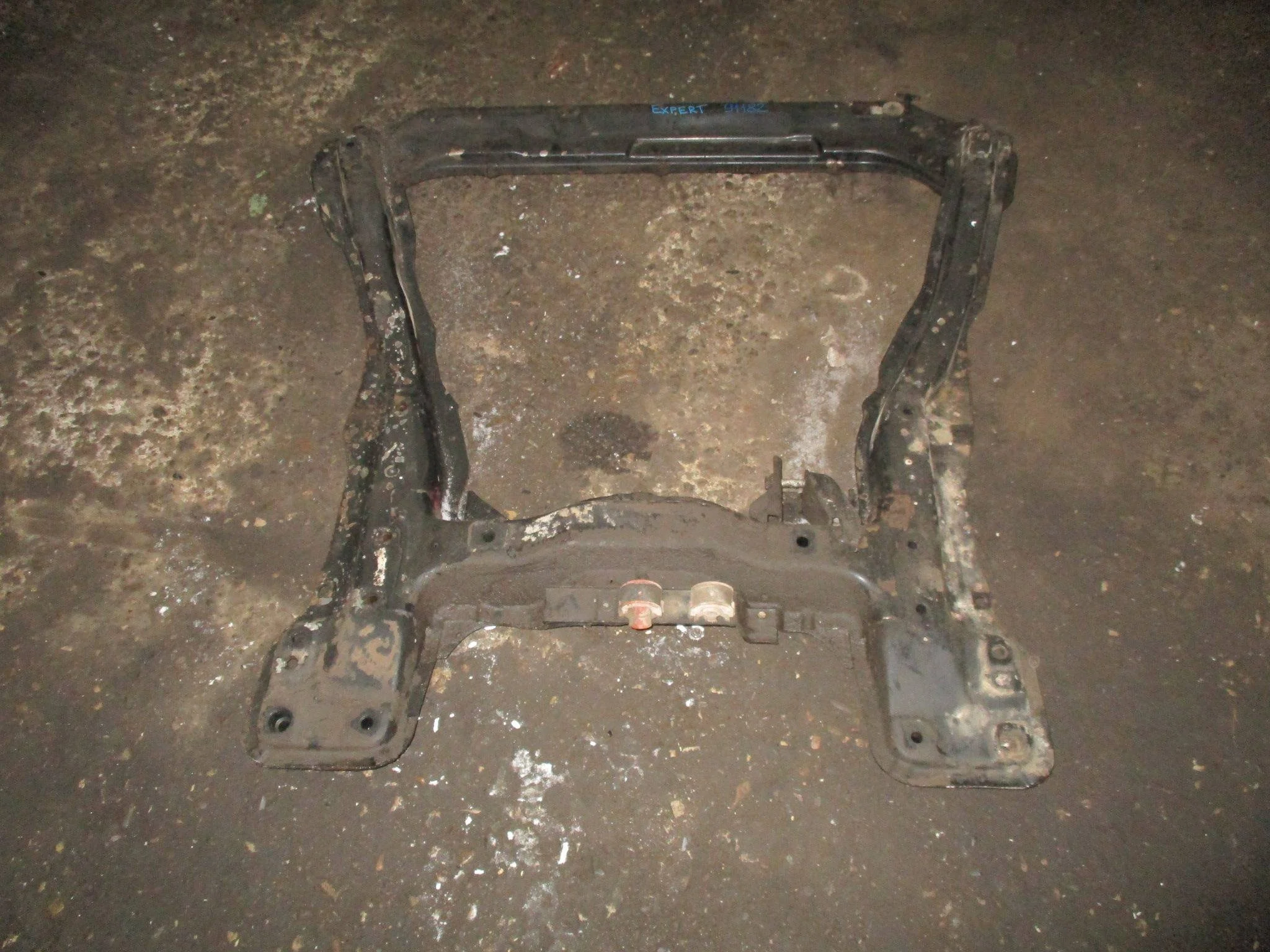 балка подмоторная Peugeot Expert II 2007-2016
