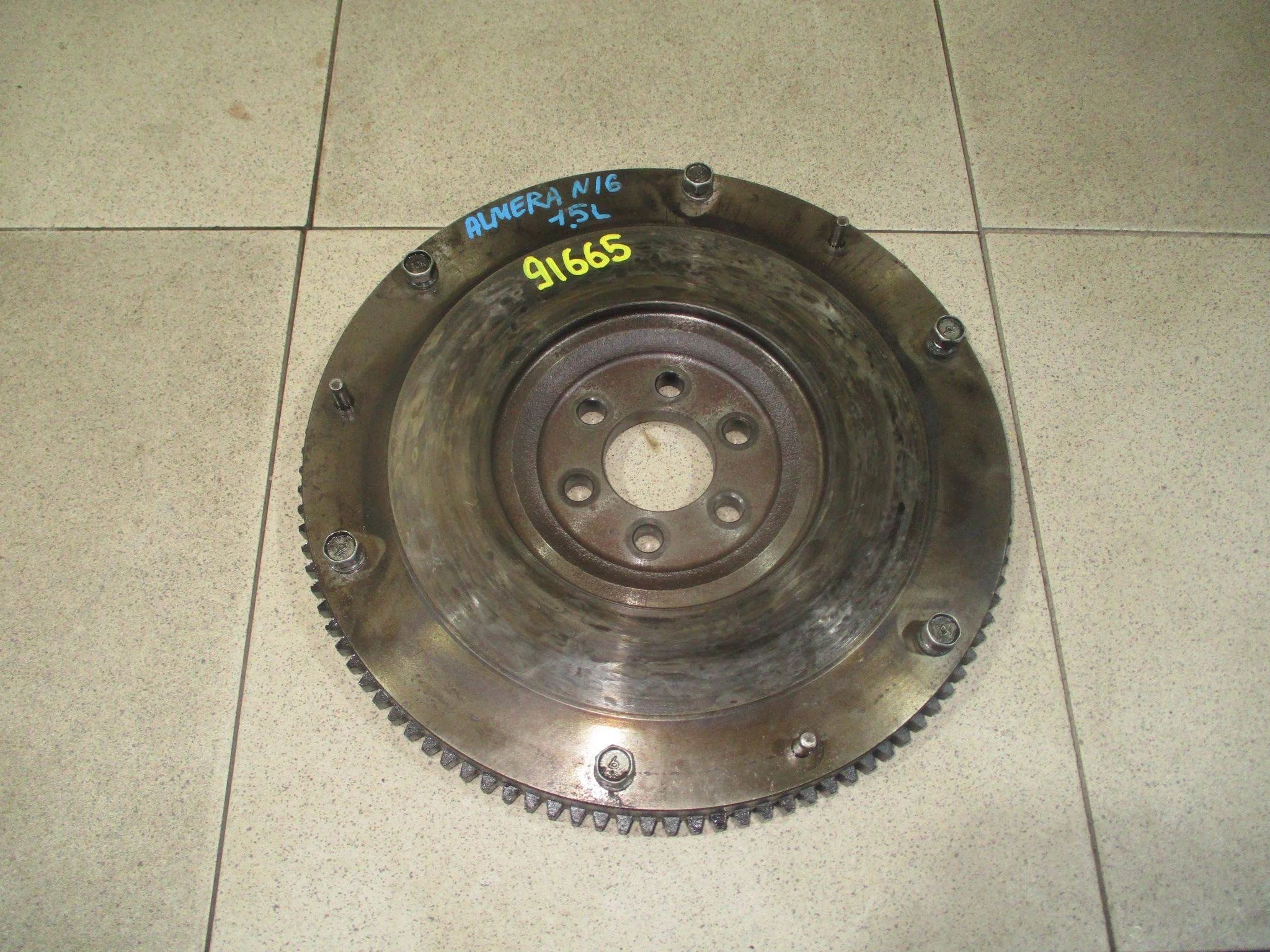 маховик Nissan Almera (N16) 2000-2006