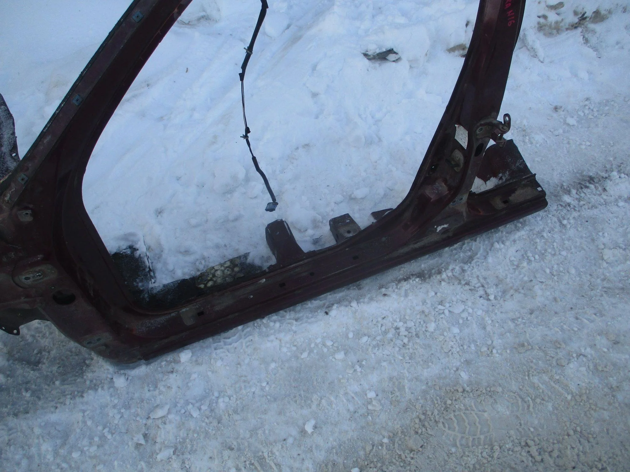 порог со стойкой Nissan Almera (N16) 2000-2006