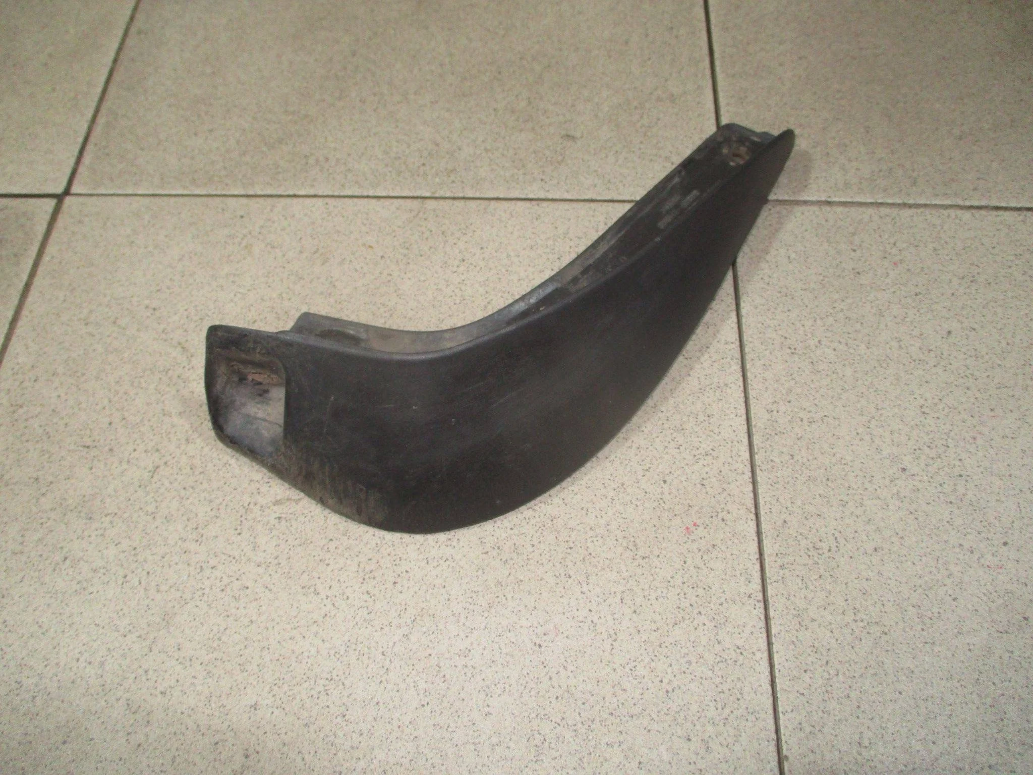 Брызговик передний правый Kia Ceed I (ED) 2006-2012