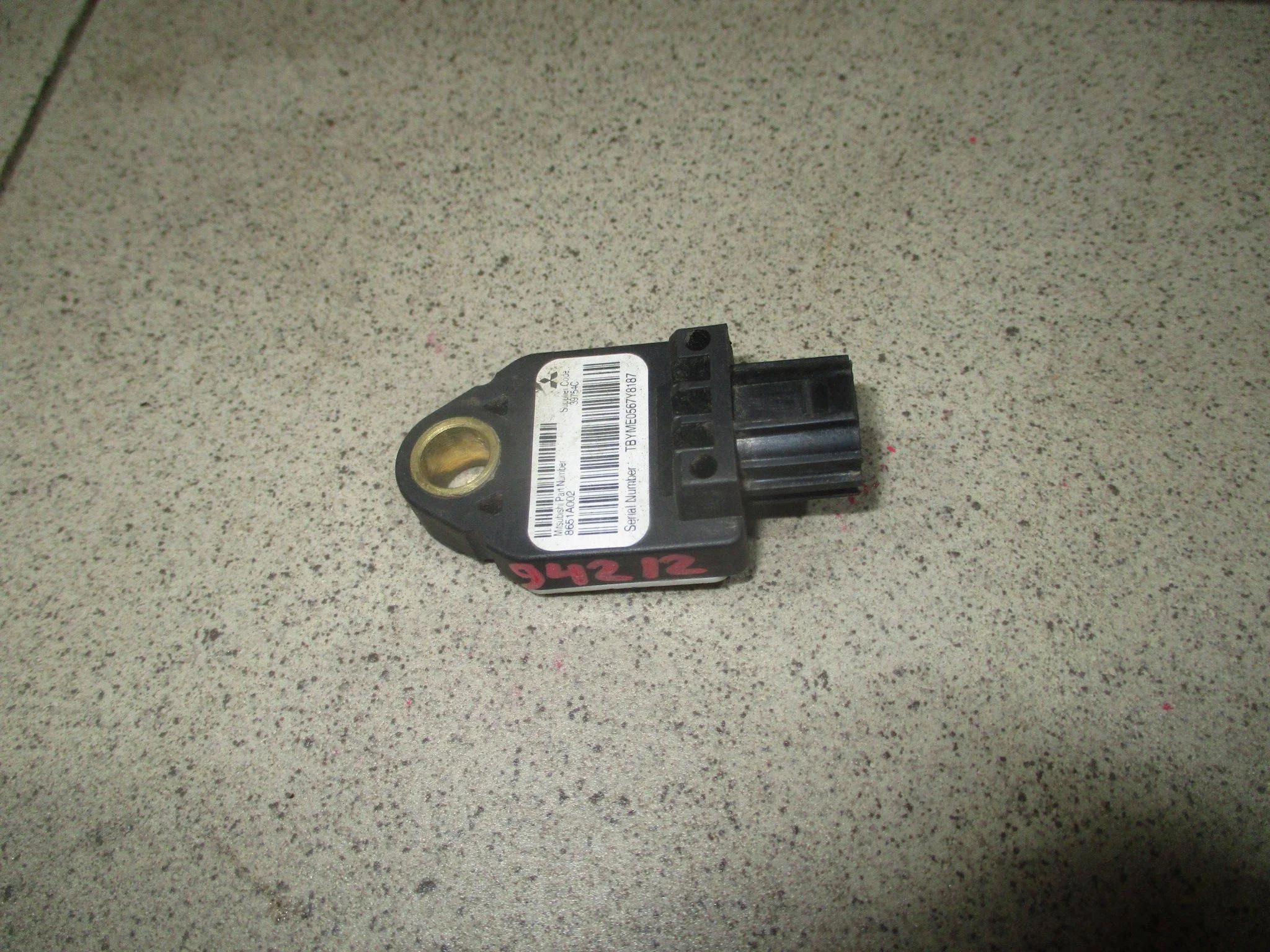 датчик air bag Mitsubishi Outlander XL (CW) 2006-2012