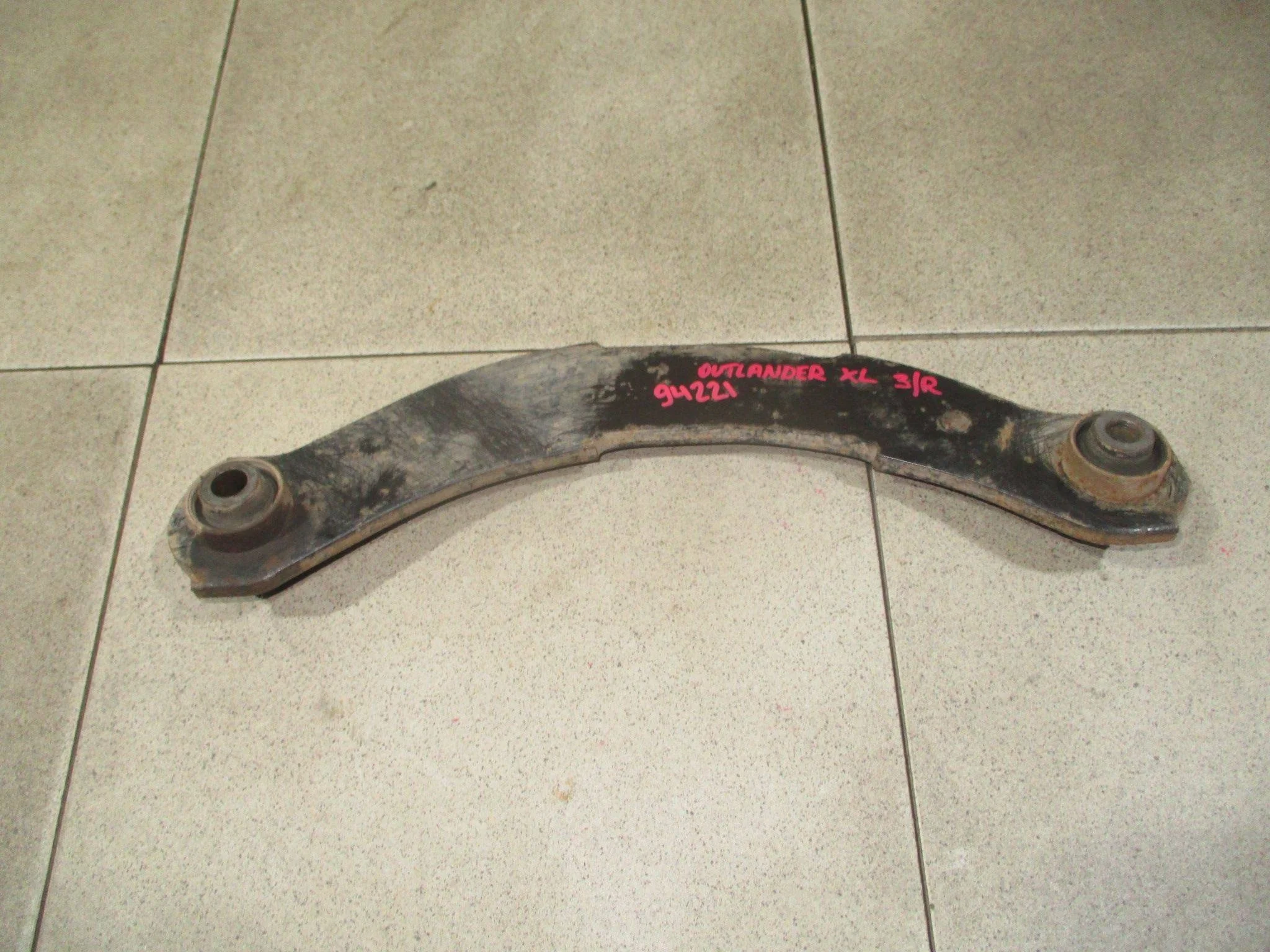 Рычаг задний поперечный Mitsubishi Outlander XL (CW) 2006-2012