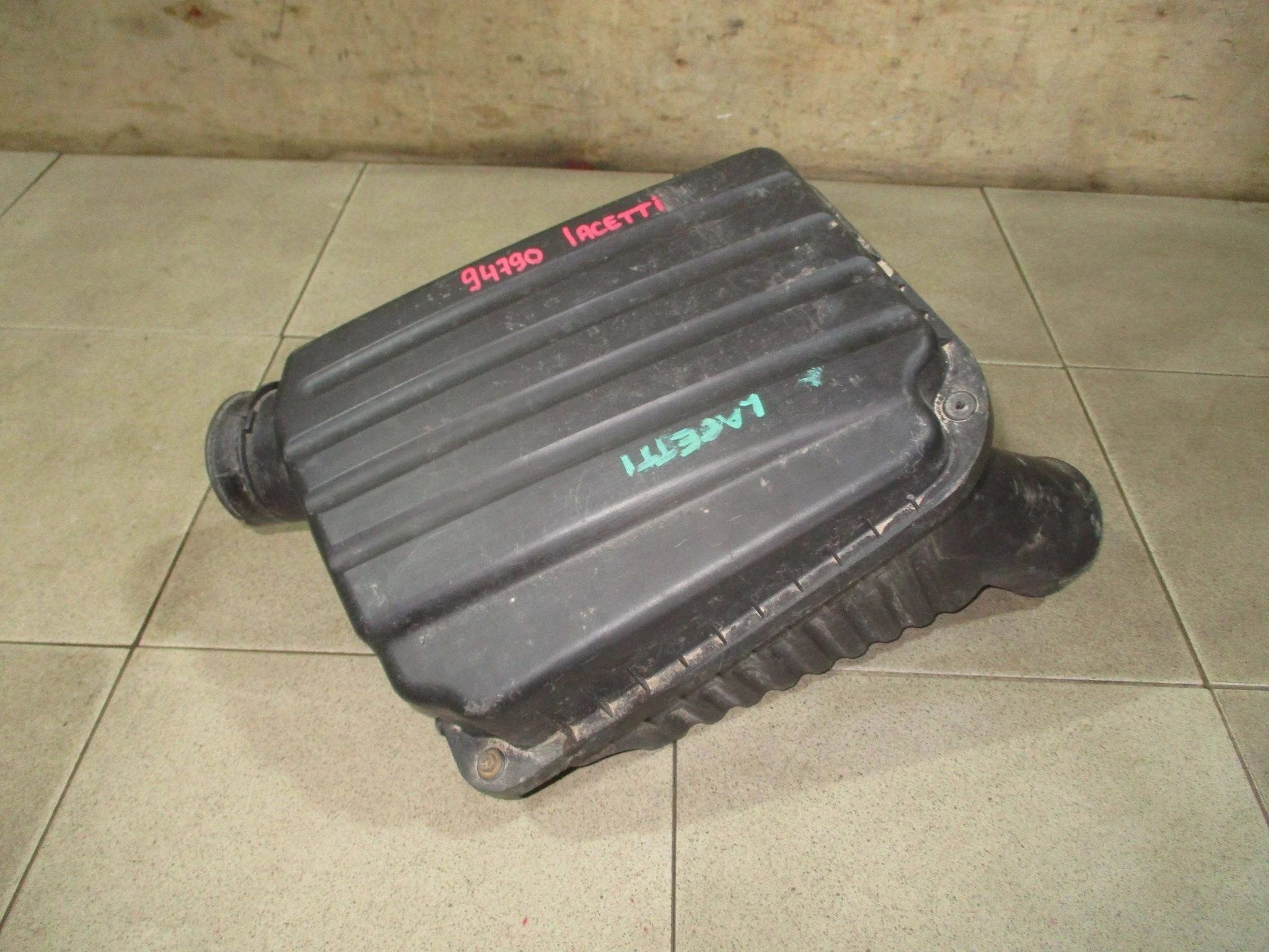 Корпус воздушного фильтра Chevrolet Lacetti (J200) 2002-2013