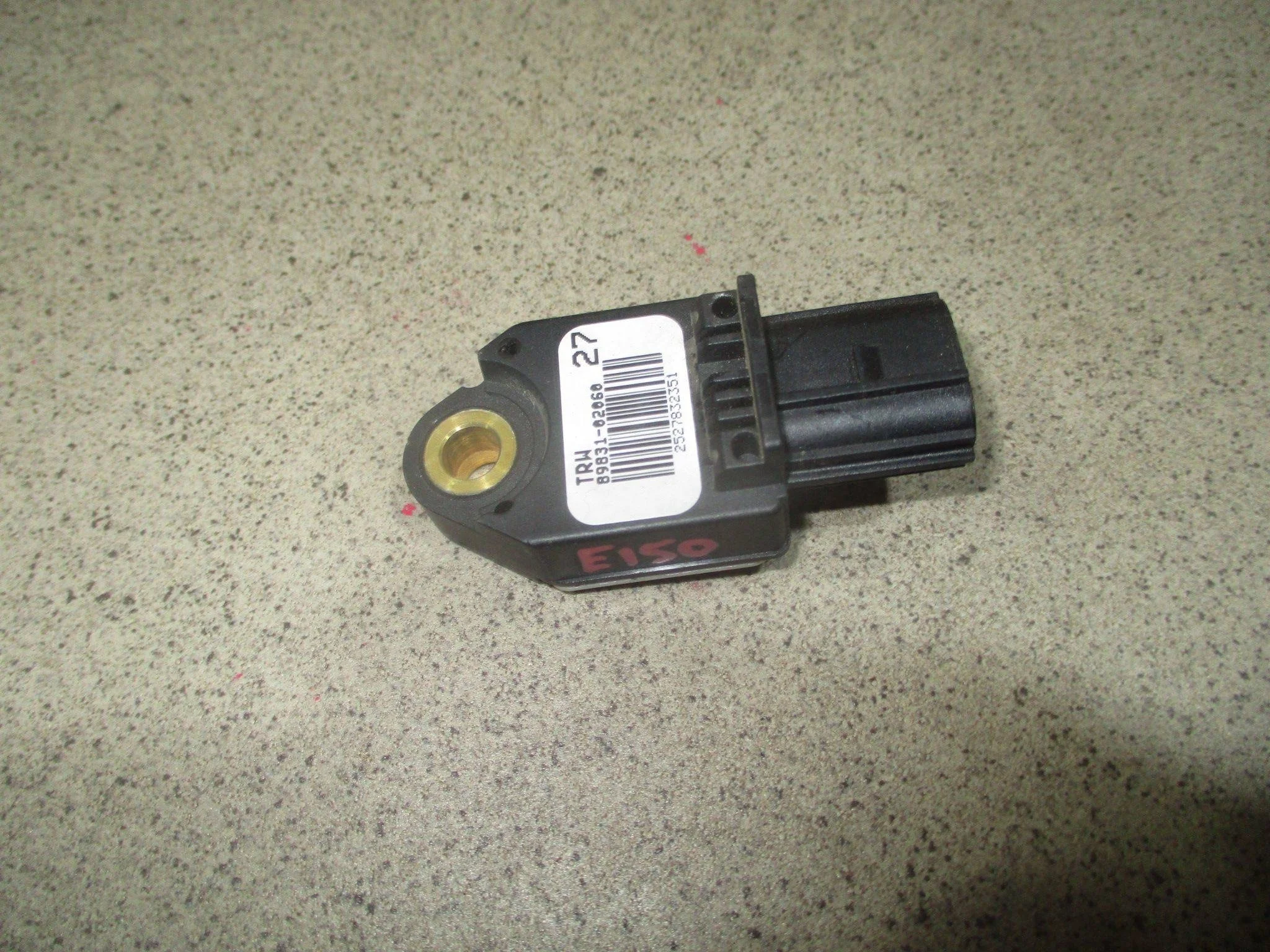 датчик air bag Toyota Corolla (E150) 2006-2013