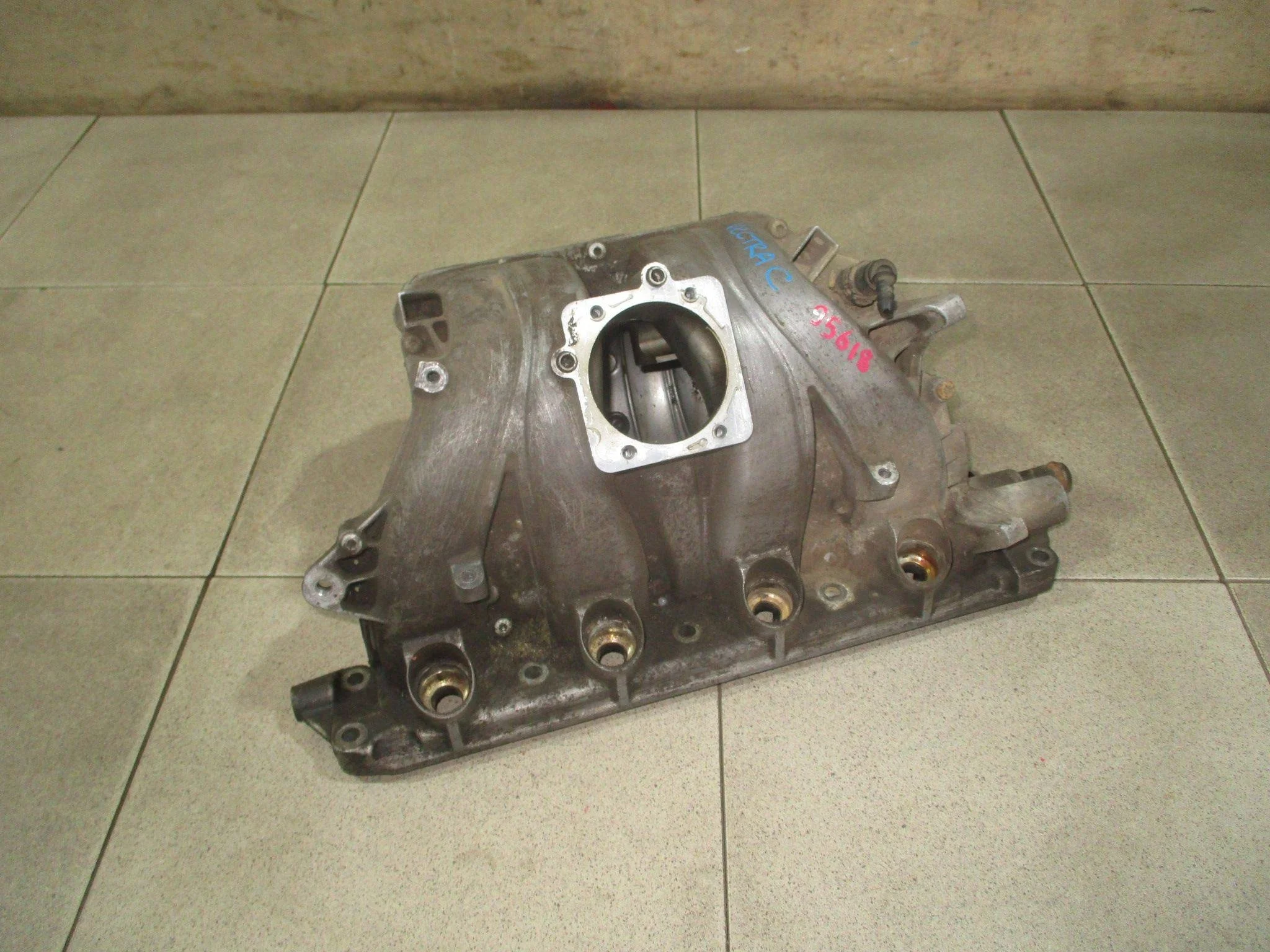 коллектор впускной Opel Vectra C 2002-2008