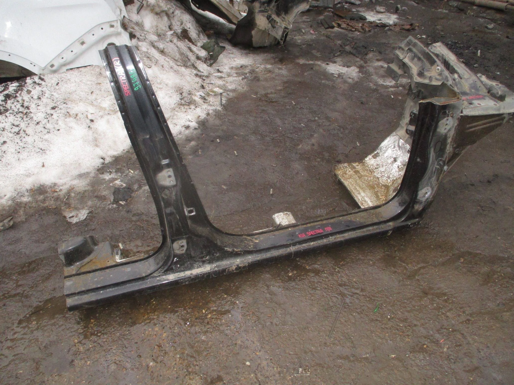 порог со стойкой Kia Spectra 2000-2011