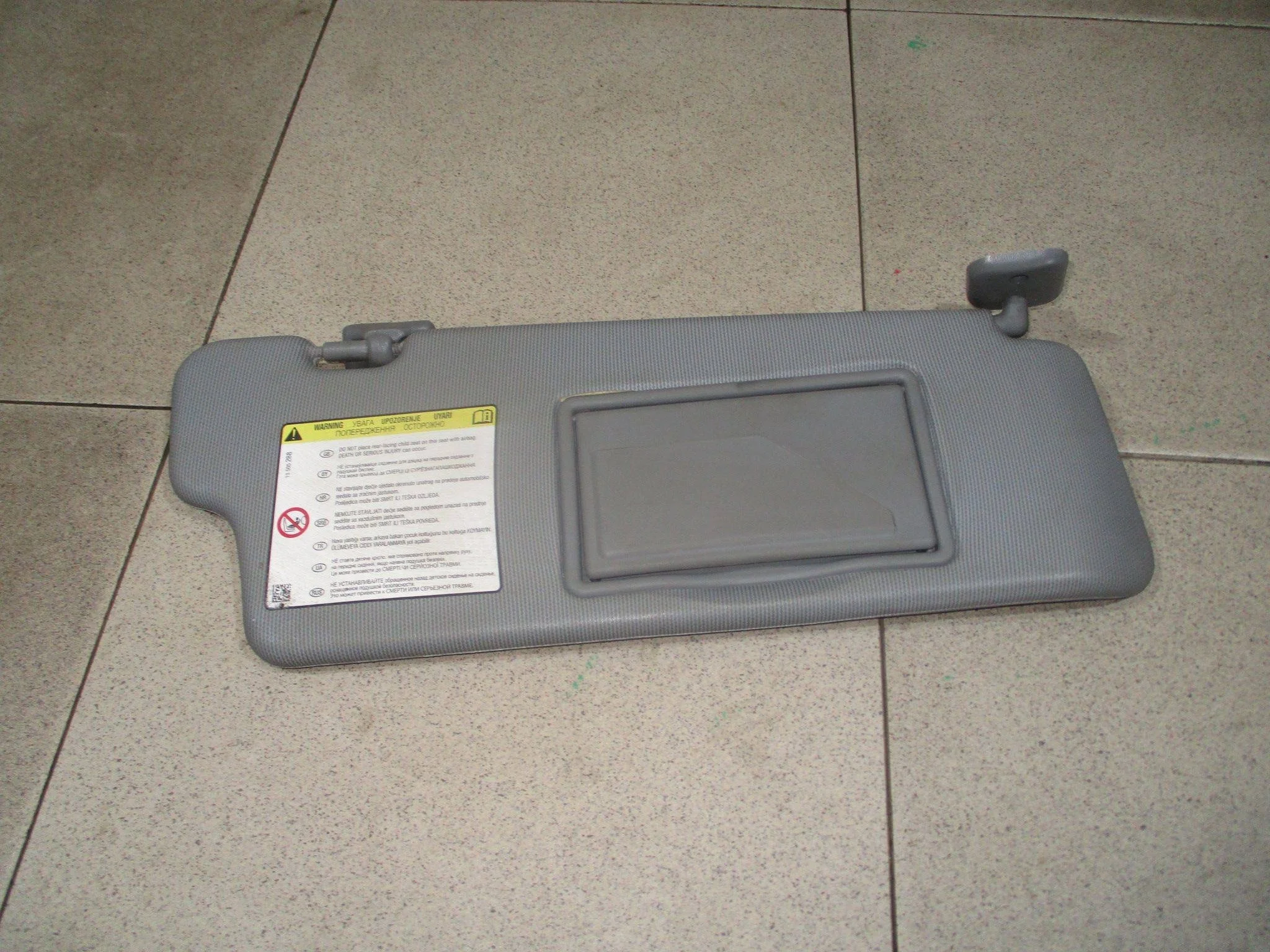 Козырек солнцезащитный правый Chevrolet Lacetti (J200) 2002-2013