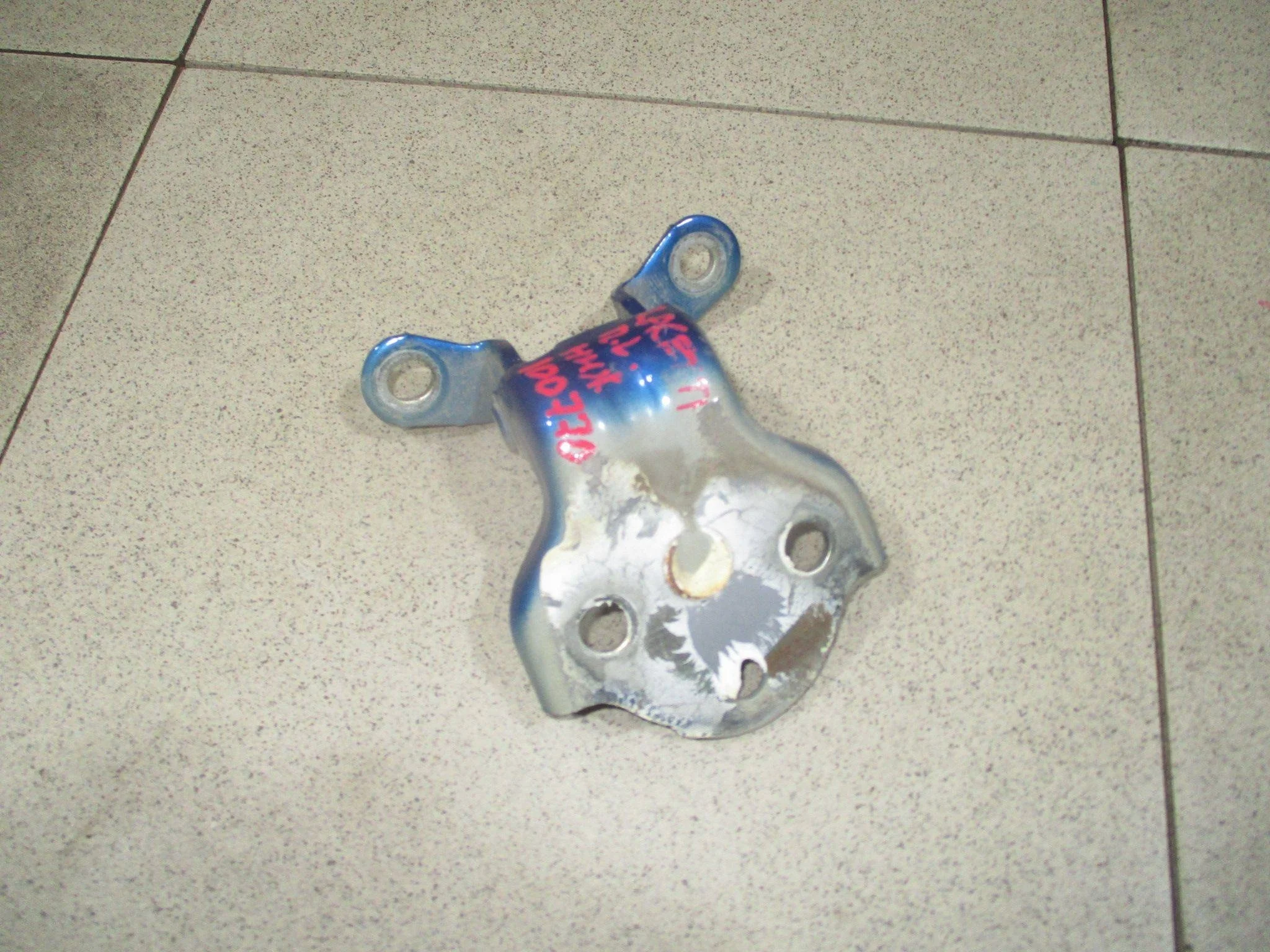 петля двери Chevrolet Lacetti (J200) 2002-2013