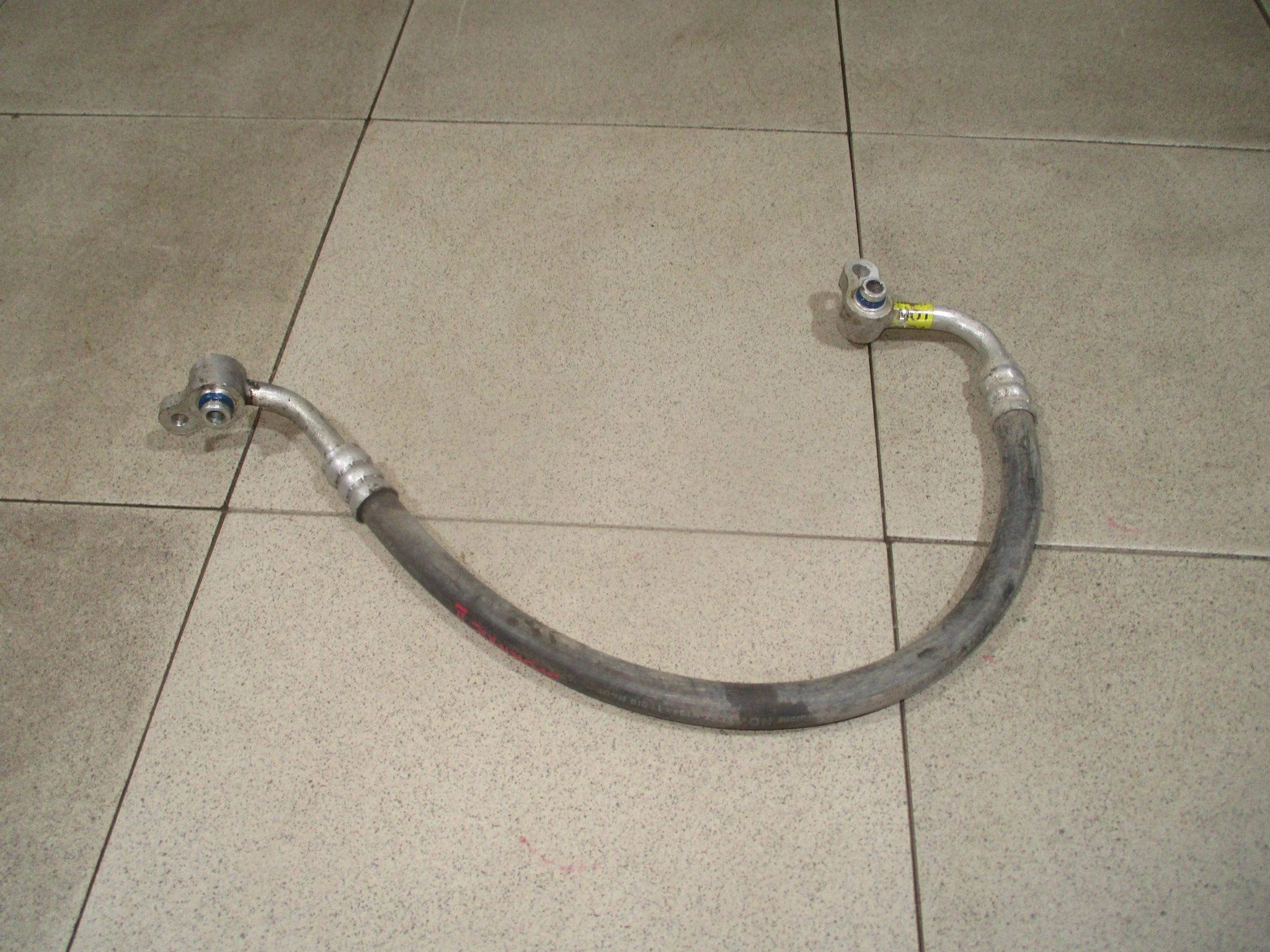 Трубка кондиционера Kia Sportage II (KM) 2004-2010
