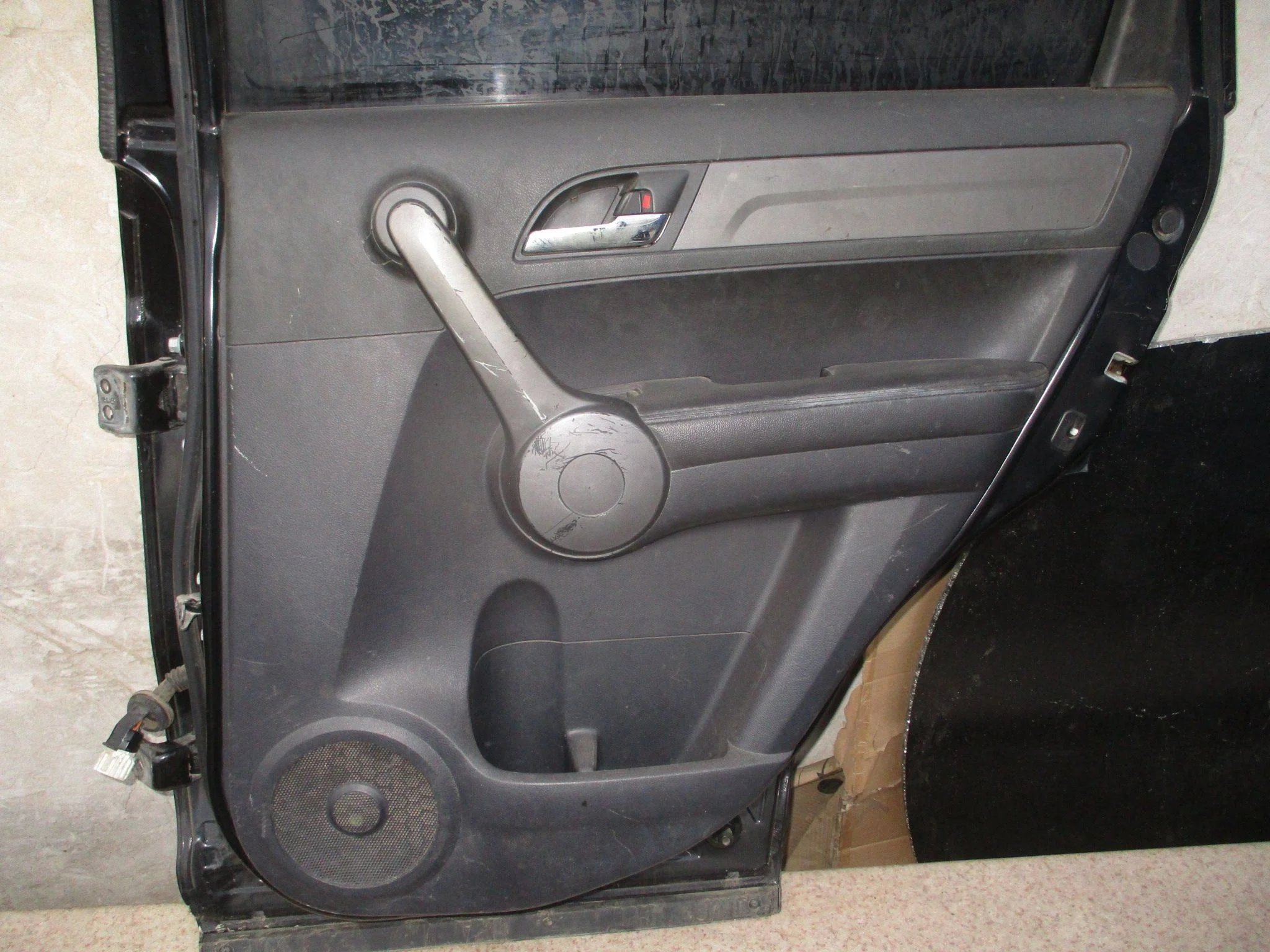 обшивка двери Honda CR-V III 2007-2012
