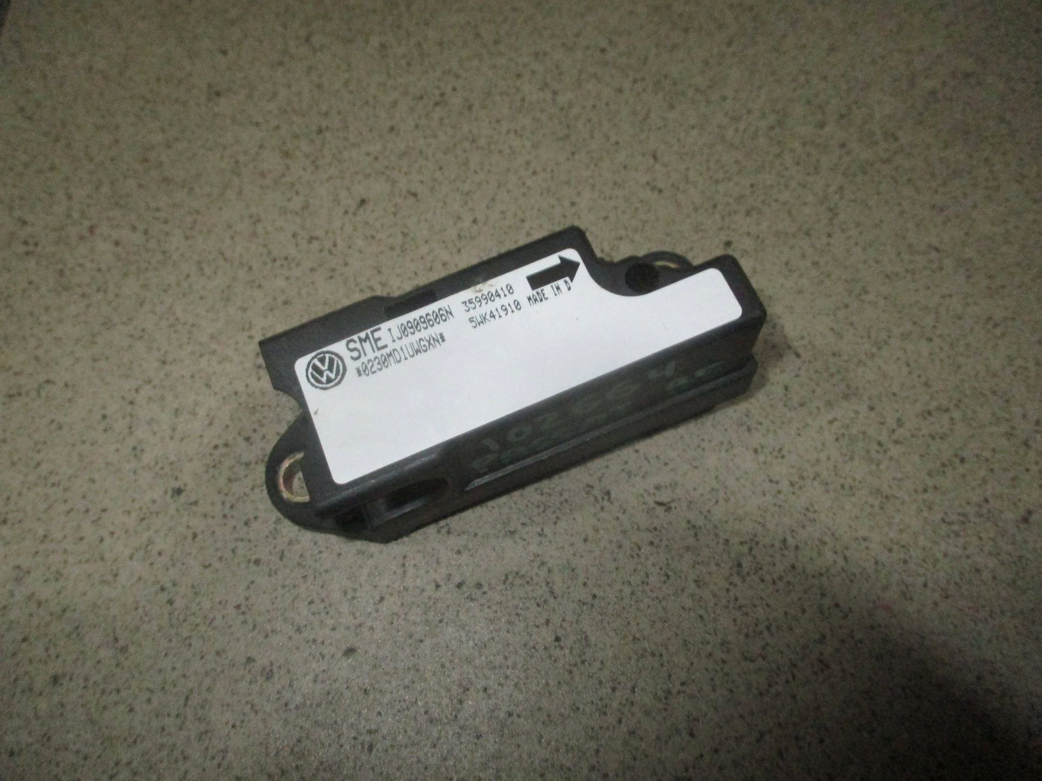 Датчик AIR BAG Volkswagen Passat (B5) 1996-2005
