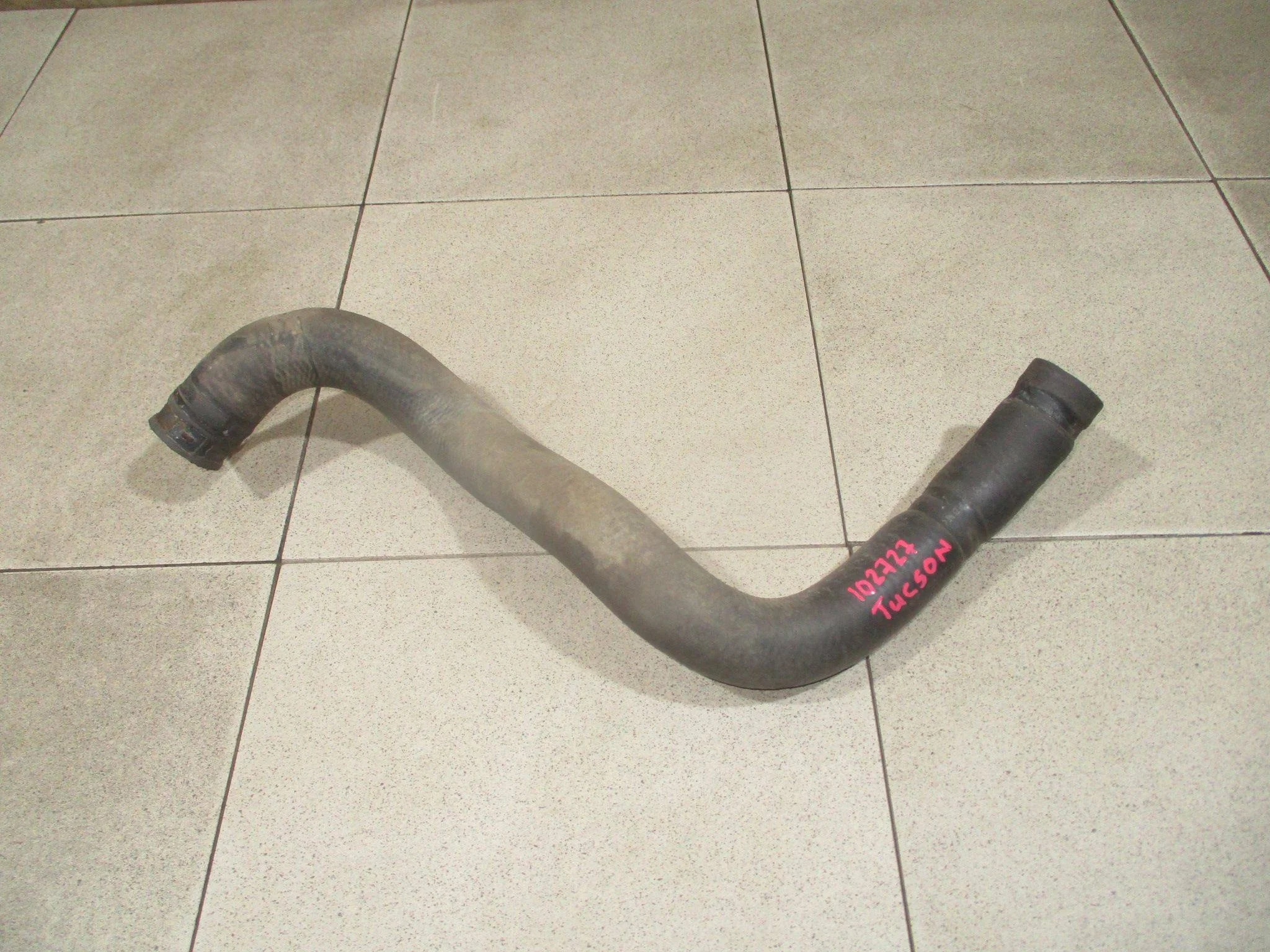 Патрубок радиатора Hyundai Tucson (JM) 2004-2009