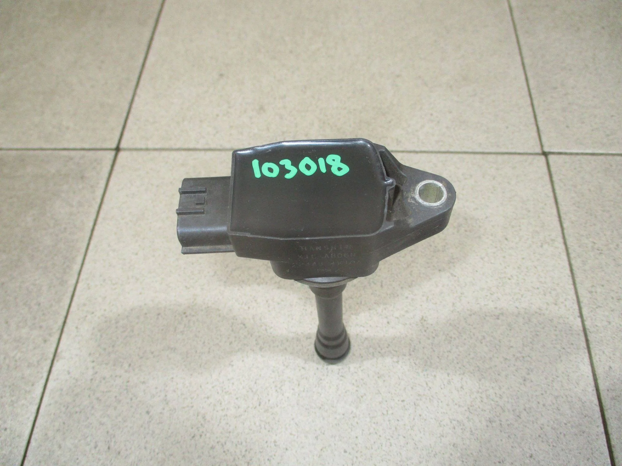 Катушка зажигания Nissan Juke (F15) 2011-2019