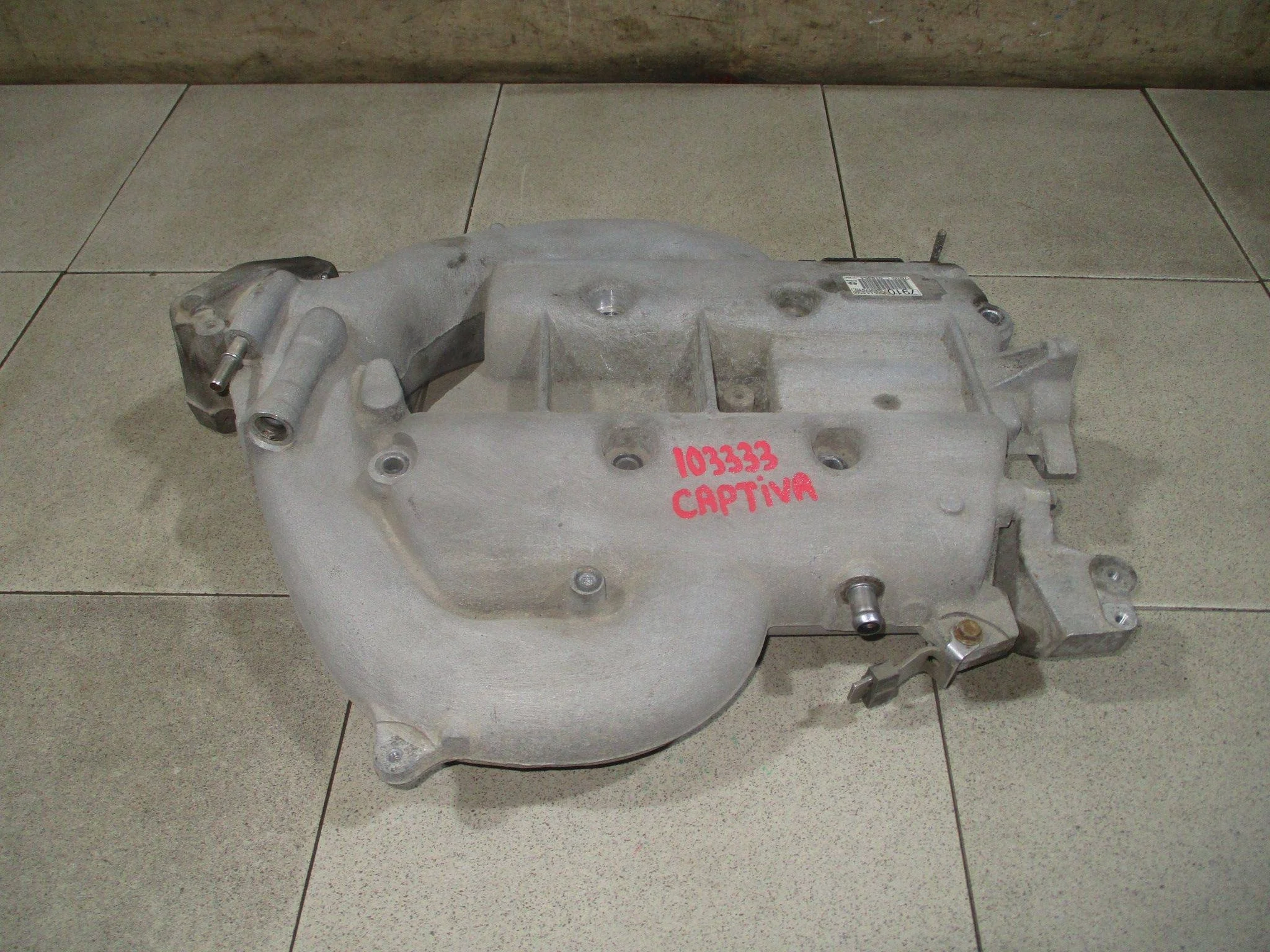 коллектор впускной Chevrolet Captiva (C100) 2006-2011