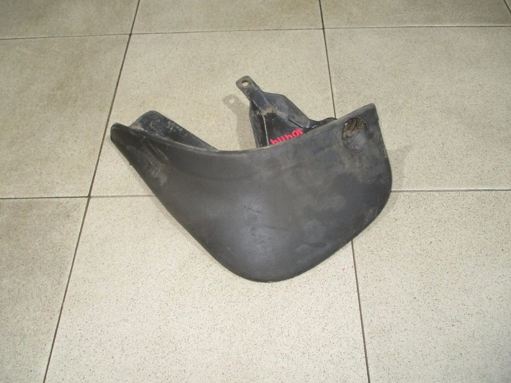 Брызговик задний левый Hyundai Tucson (JM) 2004-2009