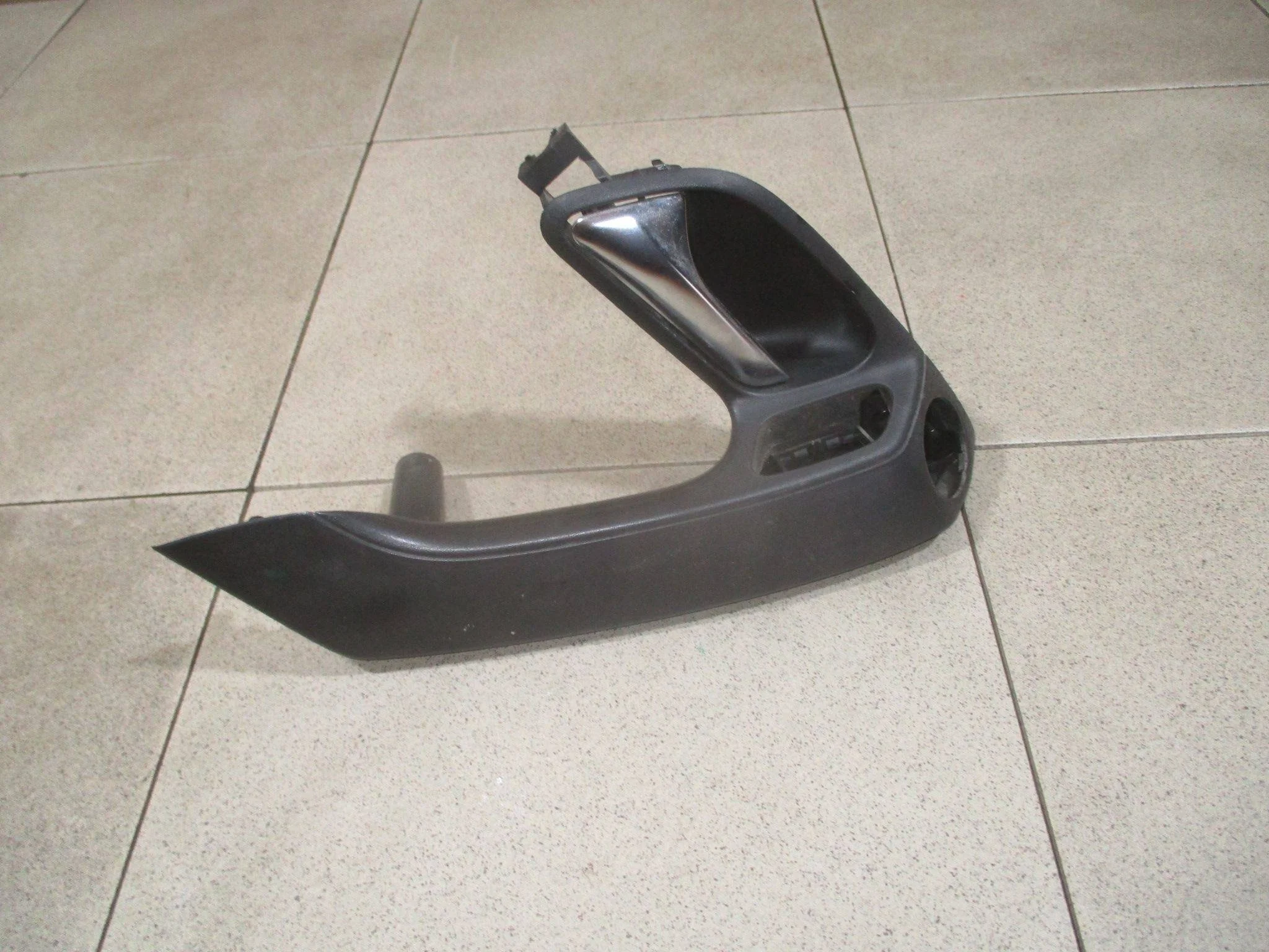 ручка двери внутренняя VW Polo Sedan 2010-2020