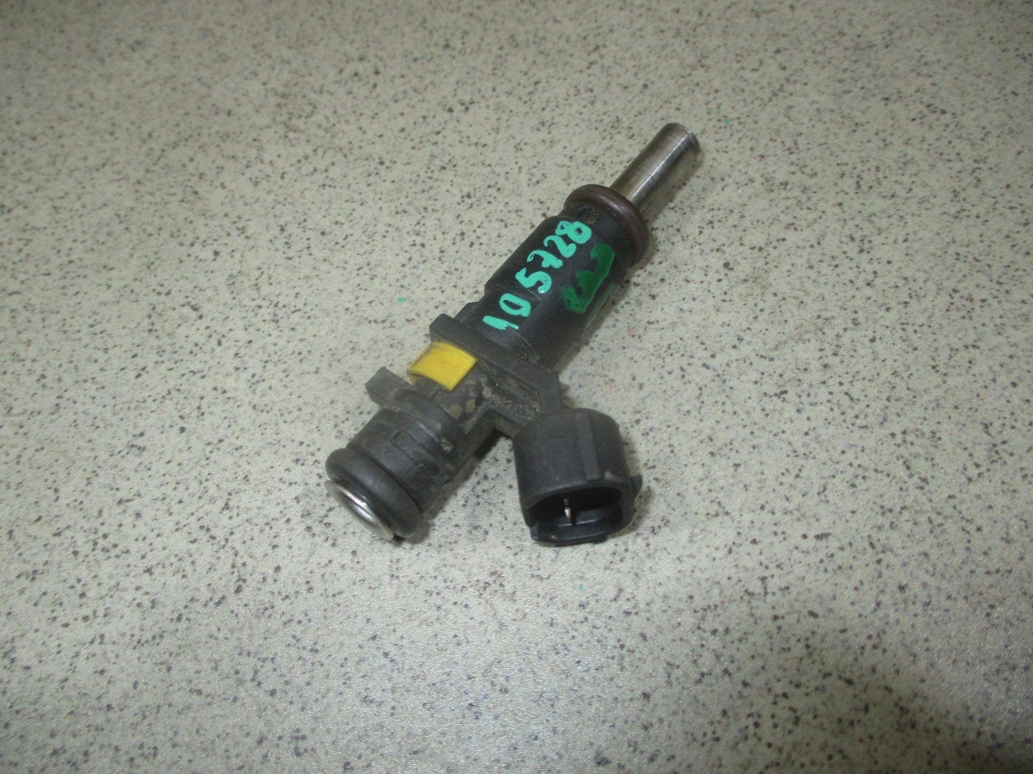 Форсунка инжекторная электрическая Peugeot 308 (T7) 2007-2013