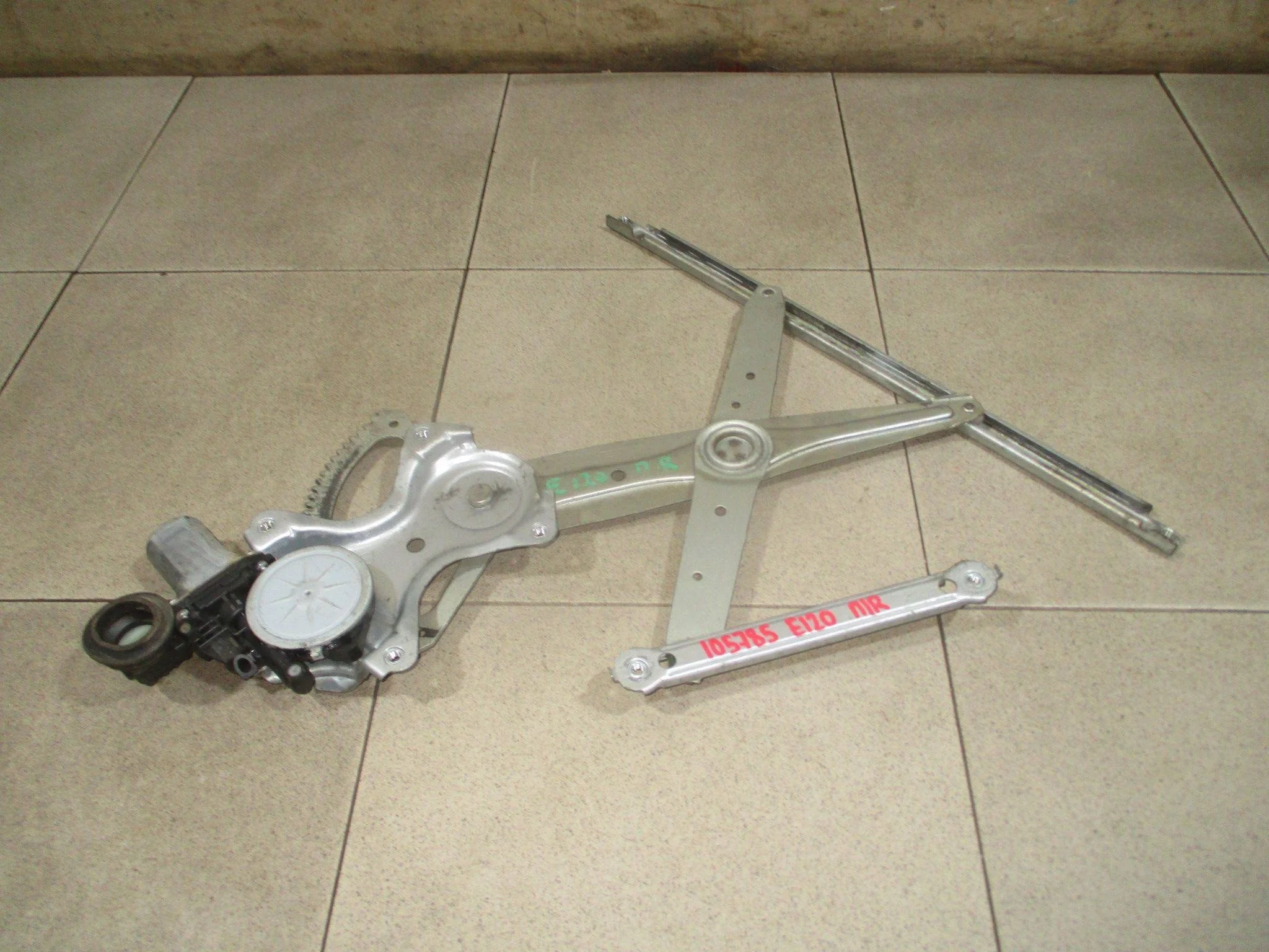 стеклоподъемник электр. Toyota Corolla (E150) 2006-2013