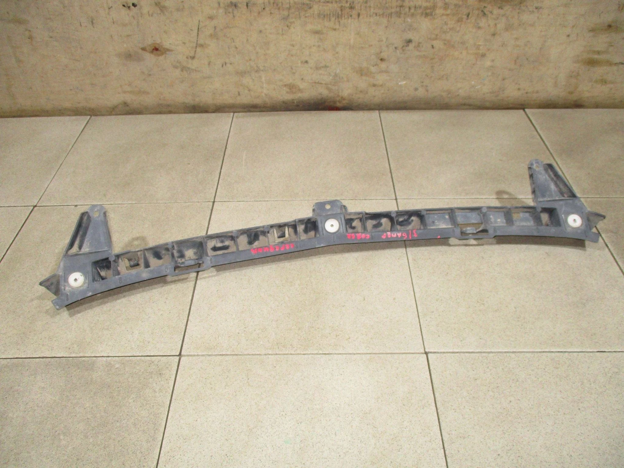 Кронштейн заднего бампера Opel Corsa D 2006-2014