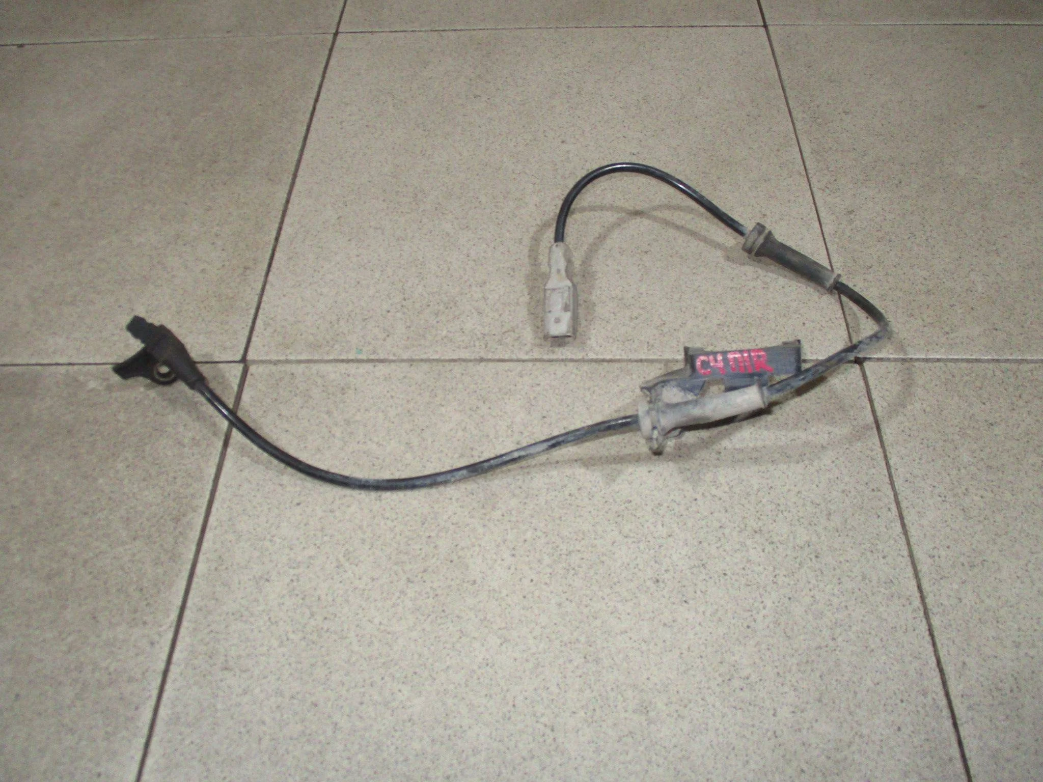 Датчик ABS передний Citroen C4 I 2004-2010