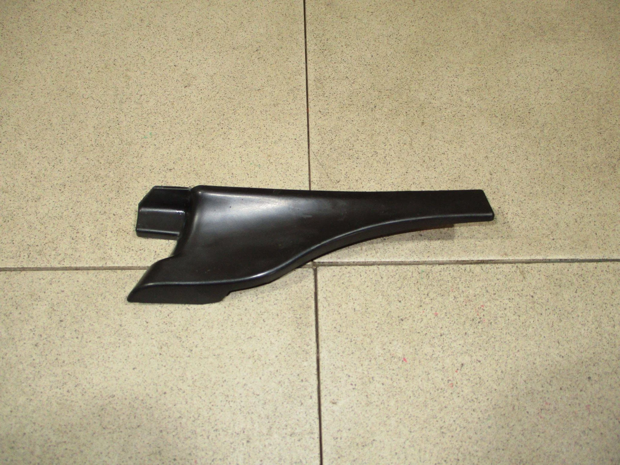 Накладка (кузов наружные) Renault Logan I 2005-2014