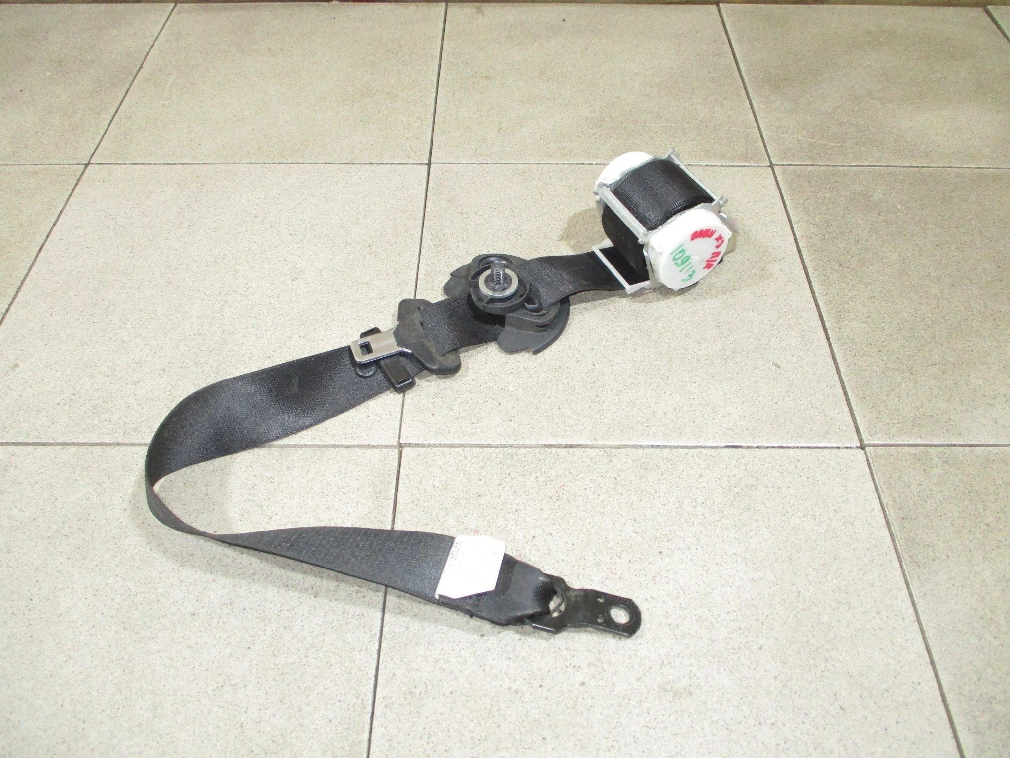 ремень безопасности BMW X3 (E83) 2003-2010
