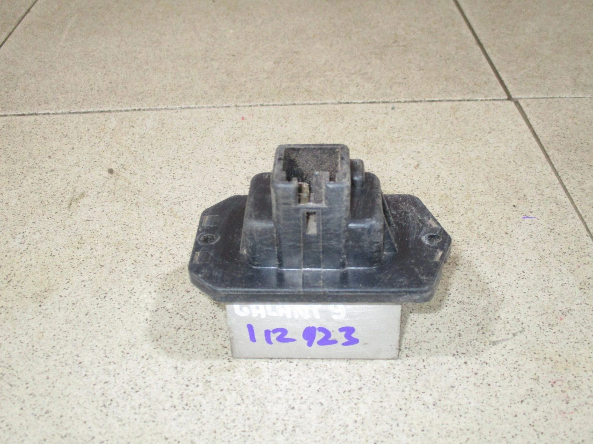 резистор отопителя Mitsubishi Galant IX 2003-2012