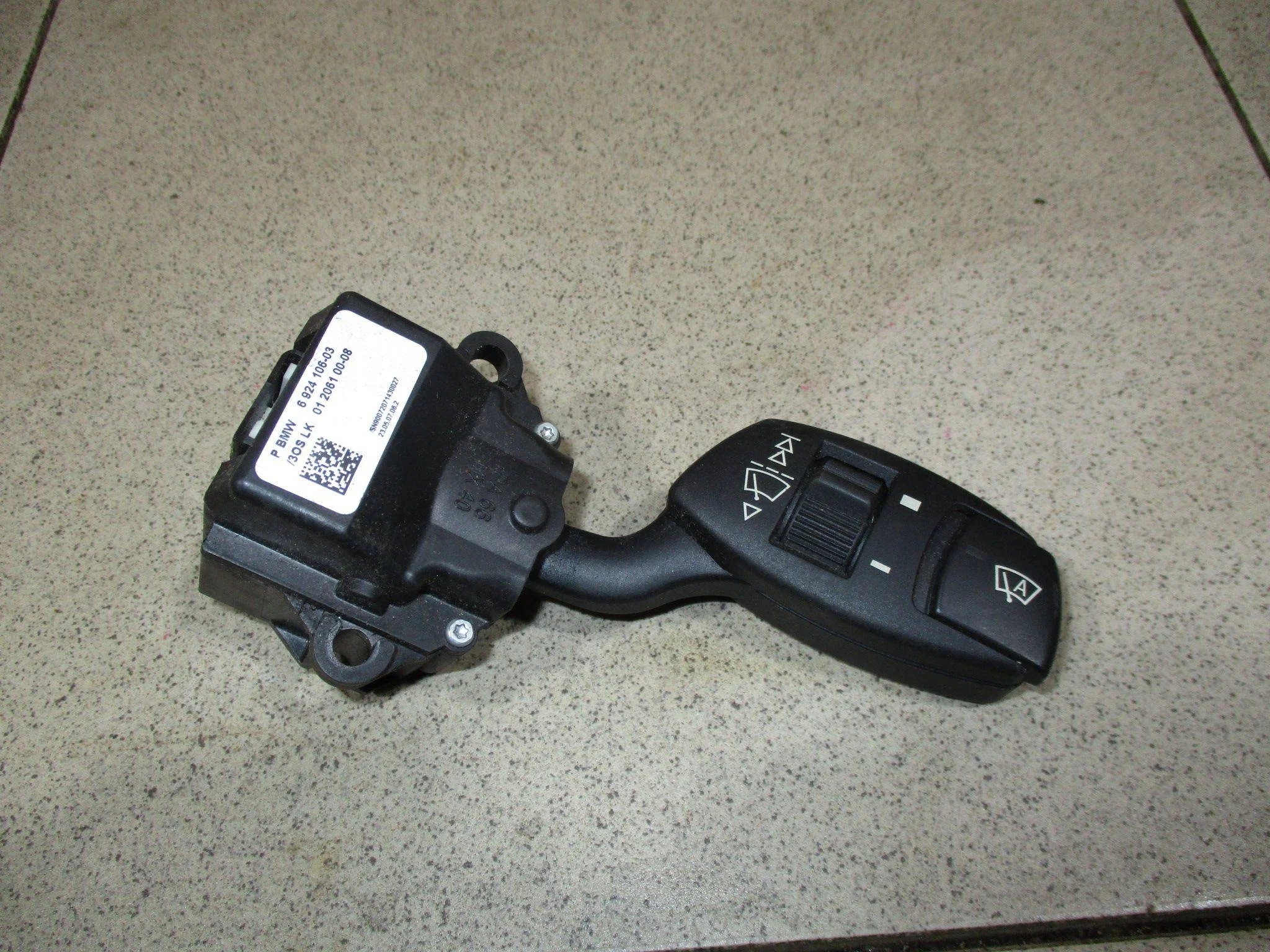 переключатель стеклоочистителей BMW 5-Series (E60/E61) 2004-2010