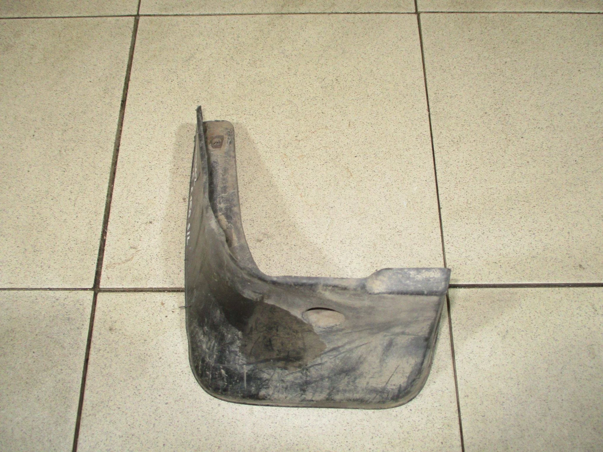 Брызговик задний левый Toyota Corolla (E150) 2006-2013