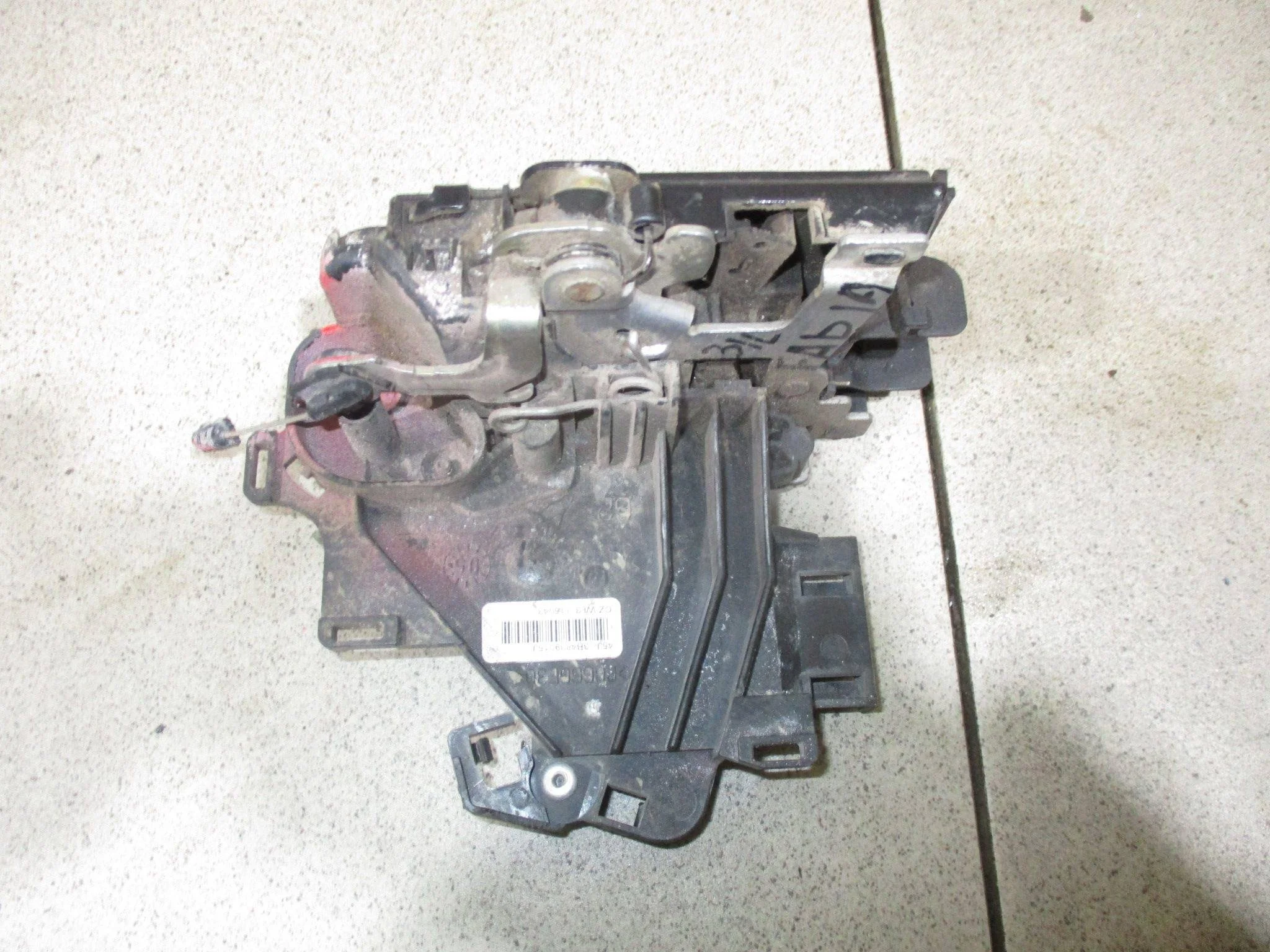 замок двери Skoda Fabia I (6Y) 1999-2007