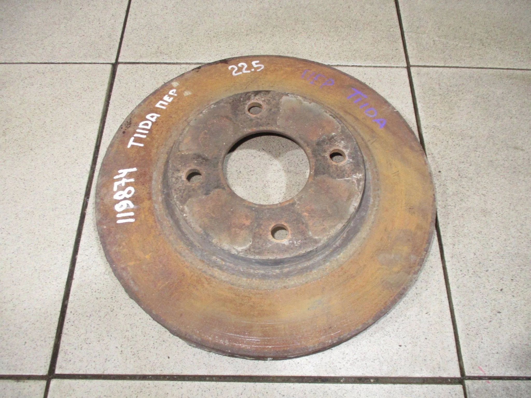 Диск тормозной передний вентилируемый Nissan Tiida (C11) 2004-2014