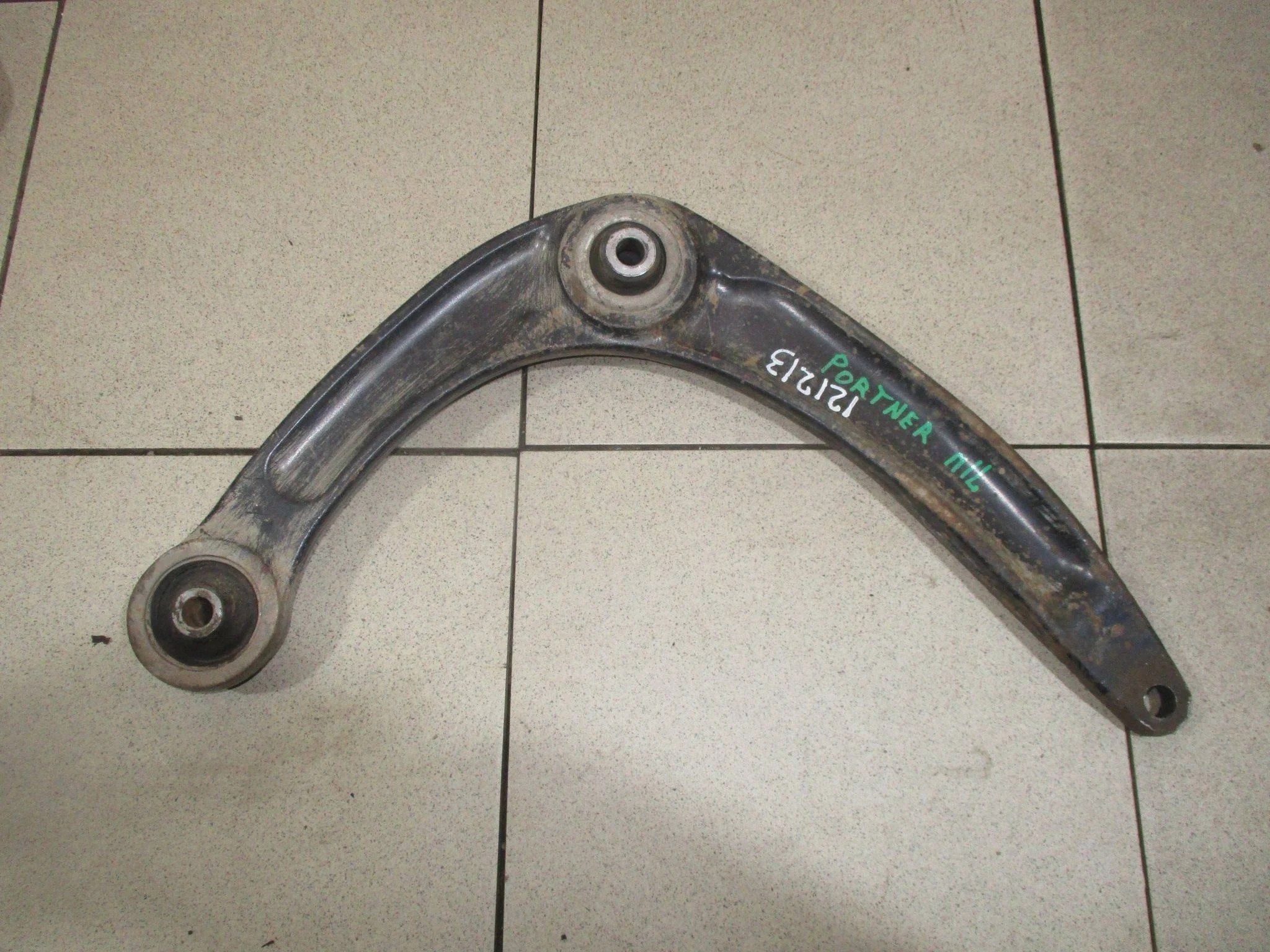 рычаг Peugeot Partner II 2008-2018