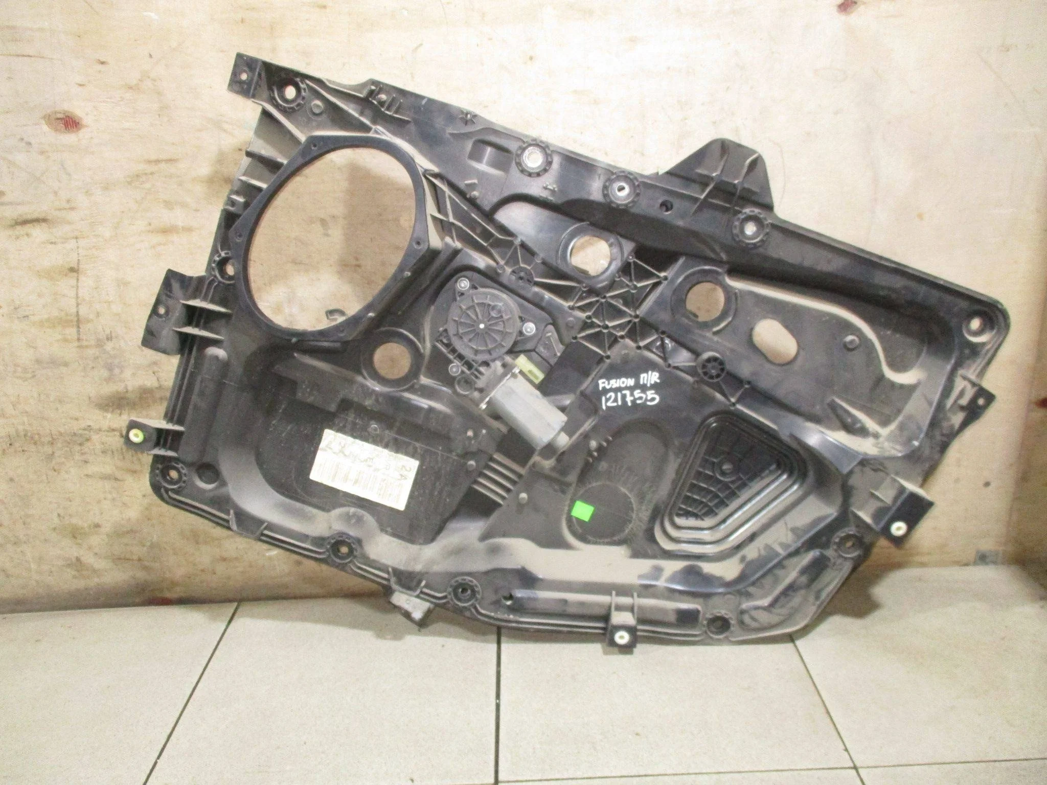 стеклоподъемник электр. Ford Fusion 2002-2012