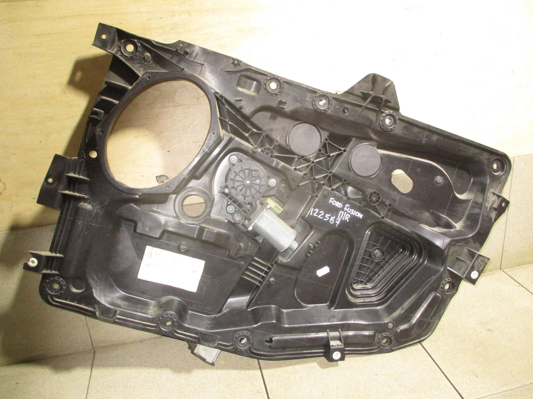 стеклоподъемник электр. Ford Fusion 2002-2012