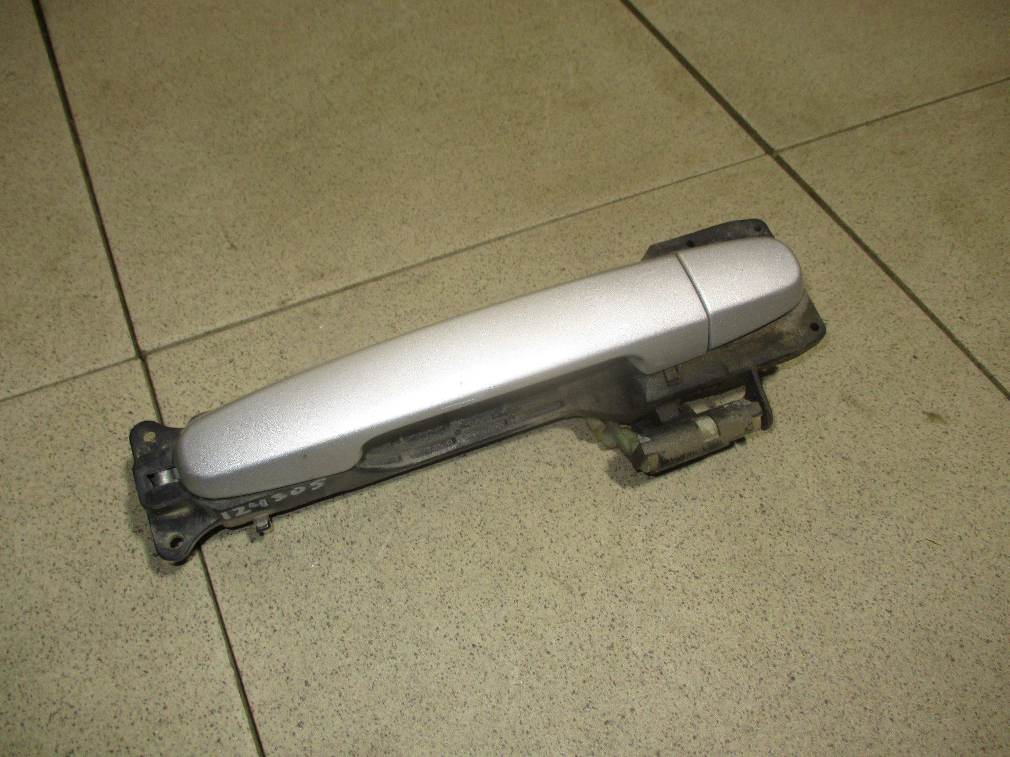 ручка двери наружная Toyota Corolla (E150) 2006-2013