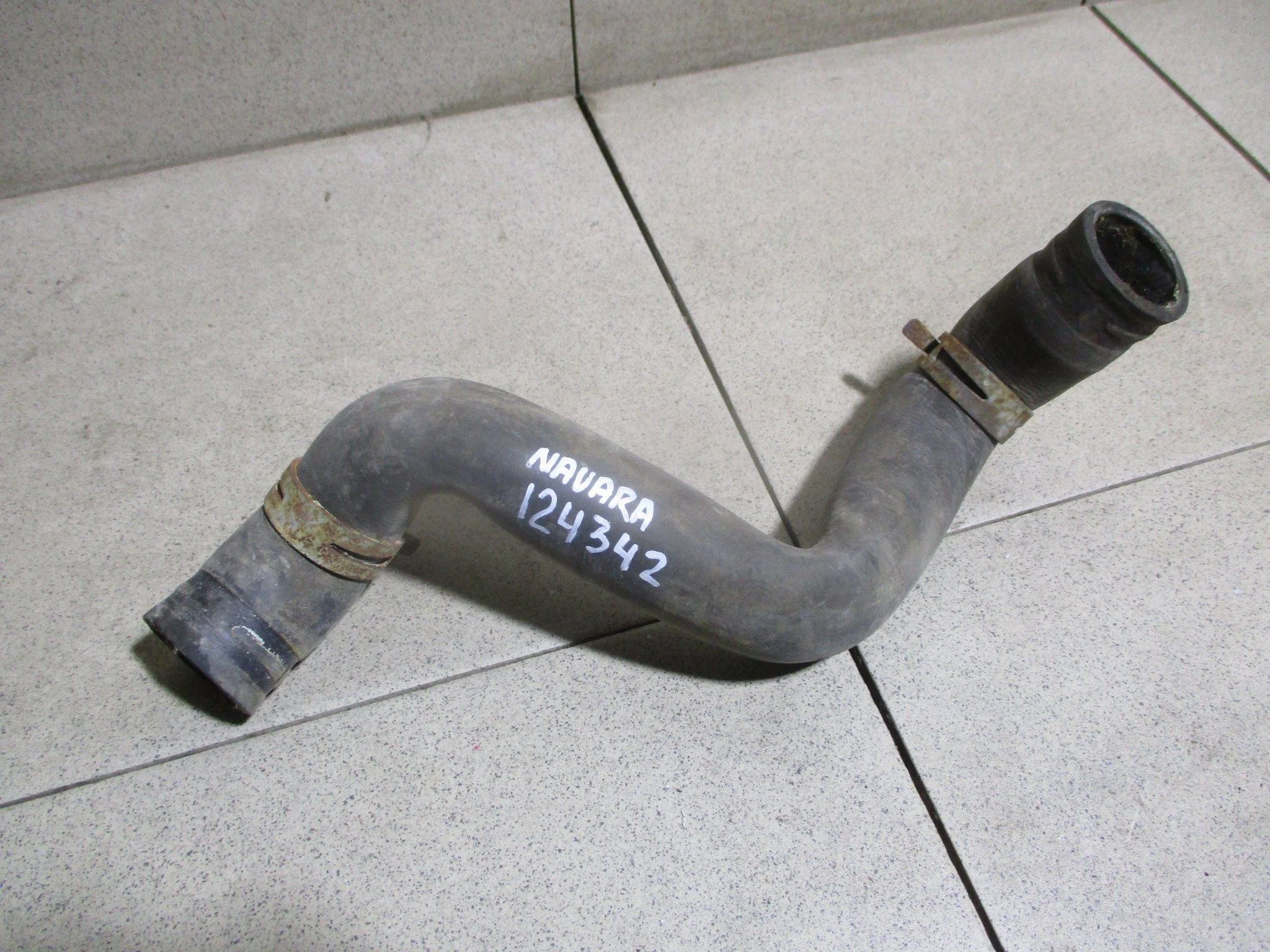 патрубок радиатора Nissan Navara (D40) 2004-2015