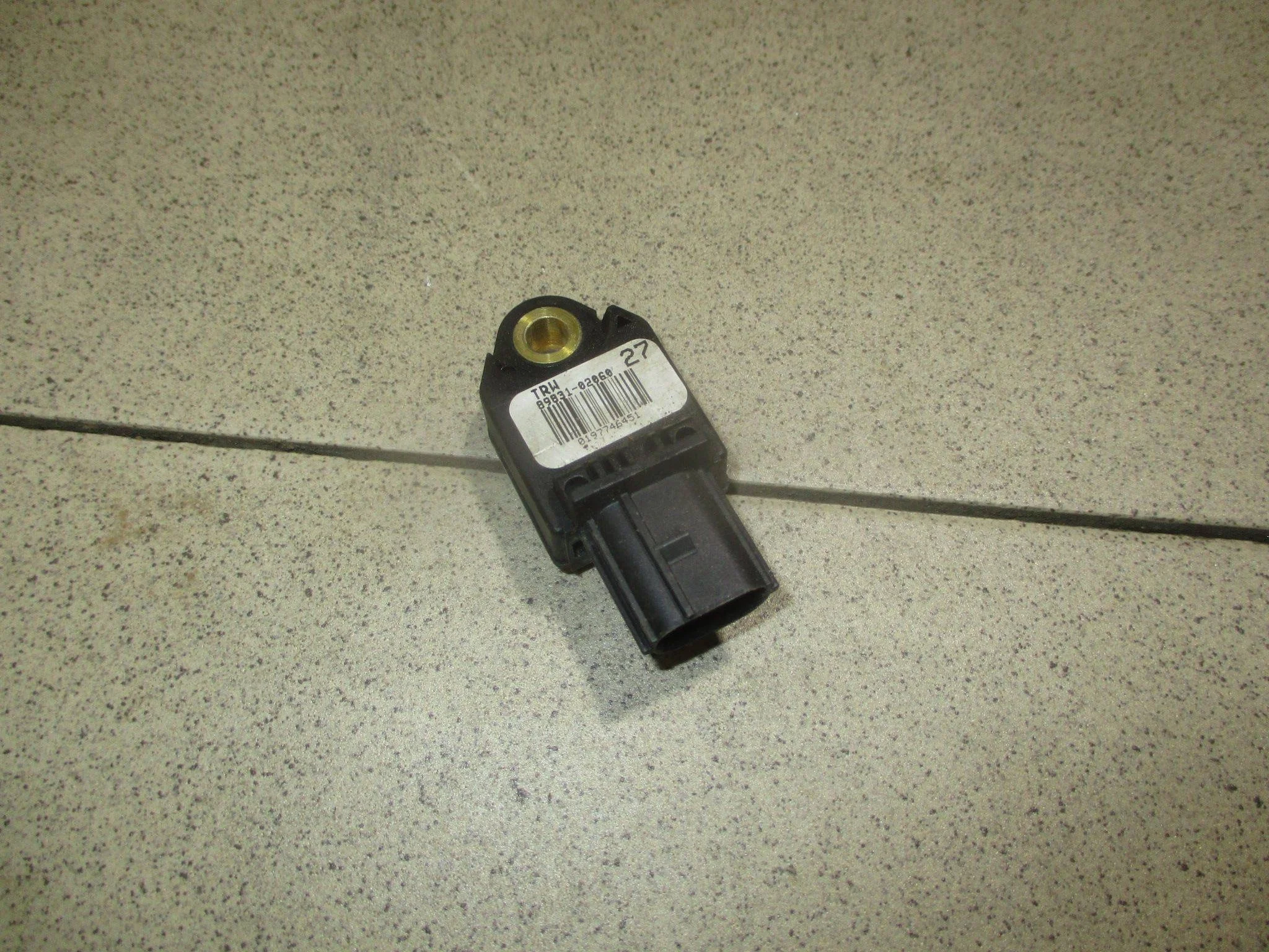 датчик air bag Toyota Corolla (E150) 2006-2013