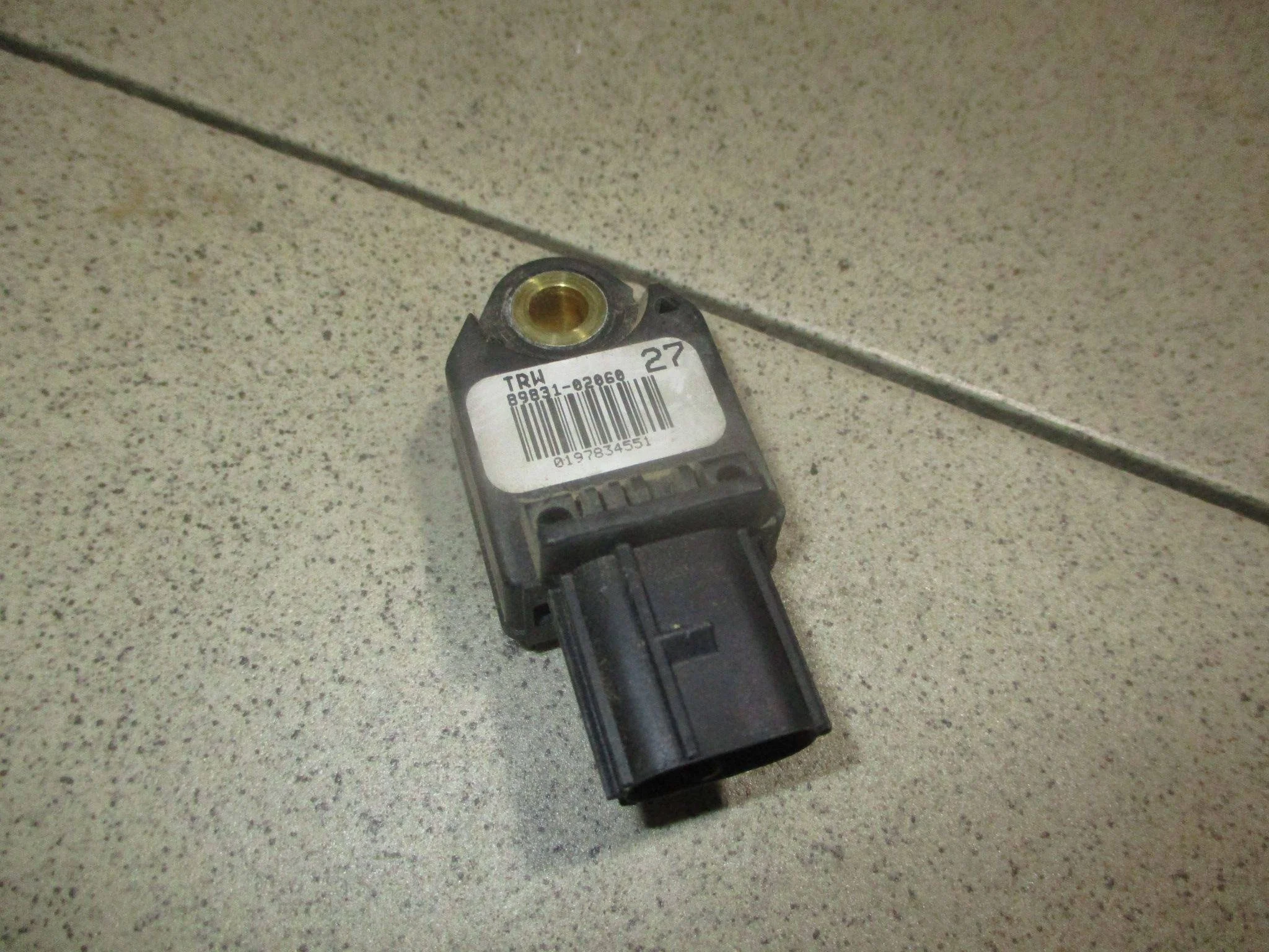 датчик air bag Toyota Corolla (E150) 2006-2013